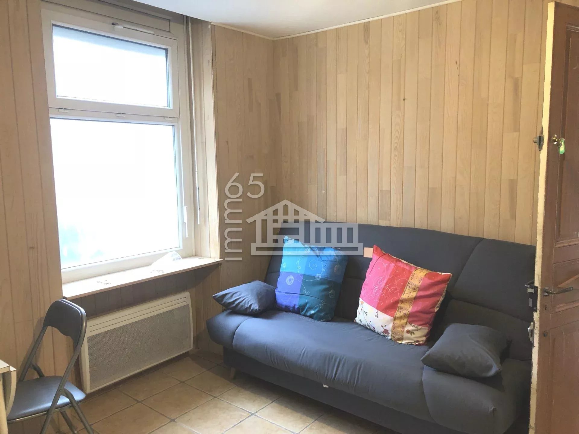 A LOUER STUDIO MEUBLE