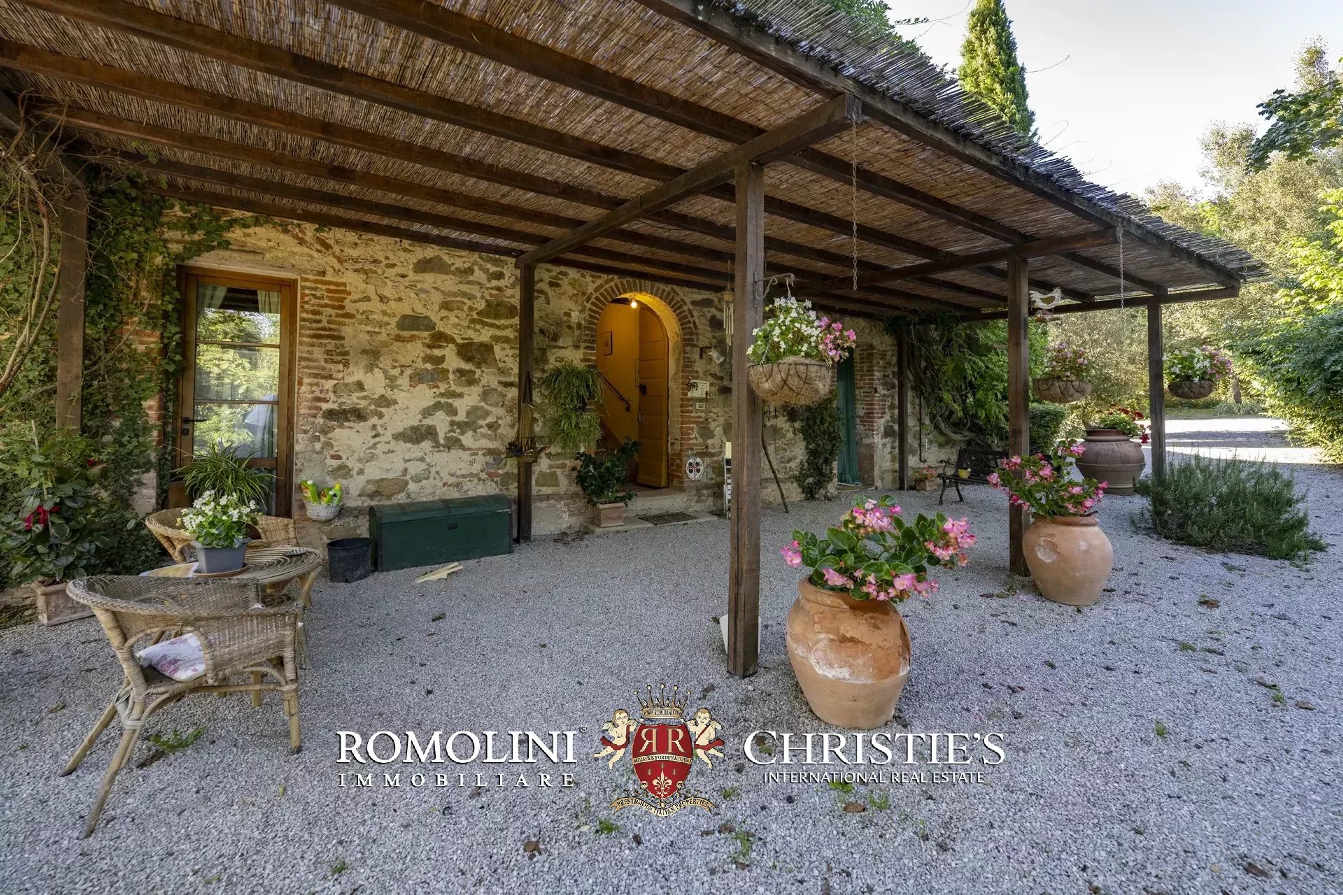 9 Bedroom Horse Property's Image 62
