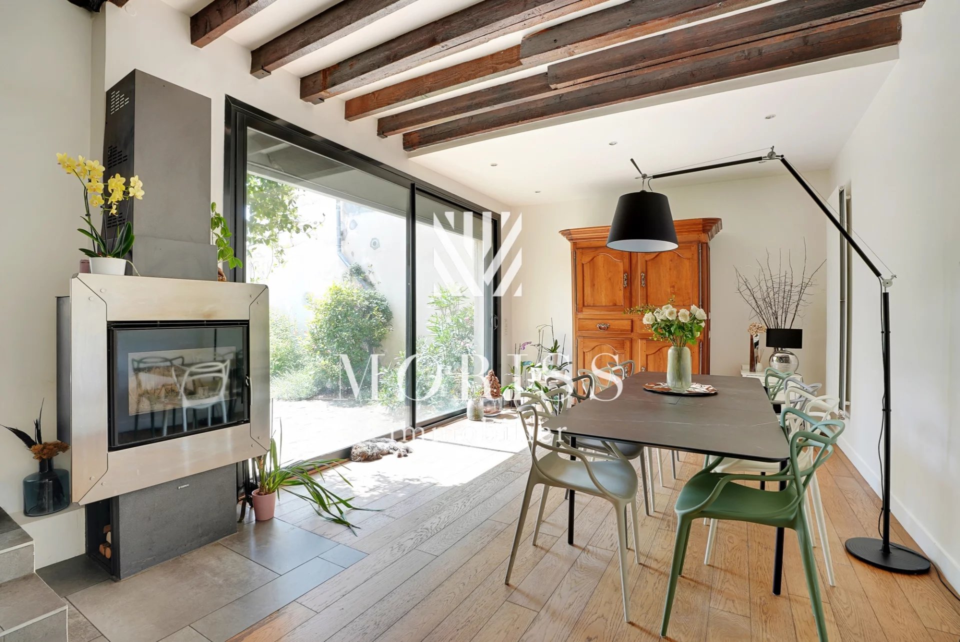 Maison loft 7 pièces Mairie de Montreuil 190m2 - Image Array