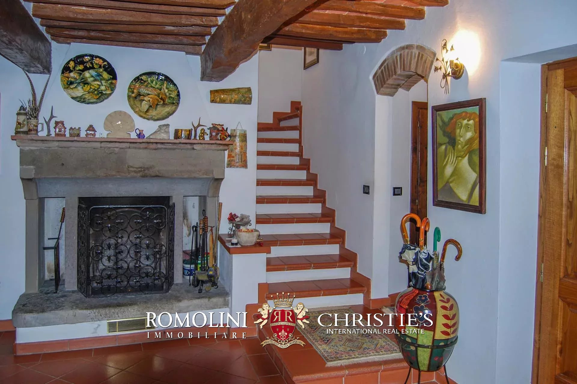 10 Bedroom Villa/Townhouse's Image 32