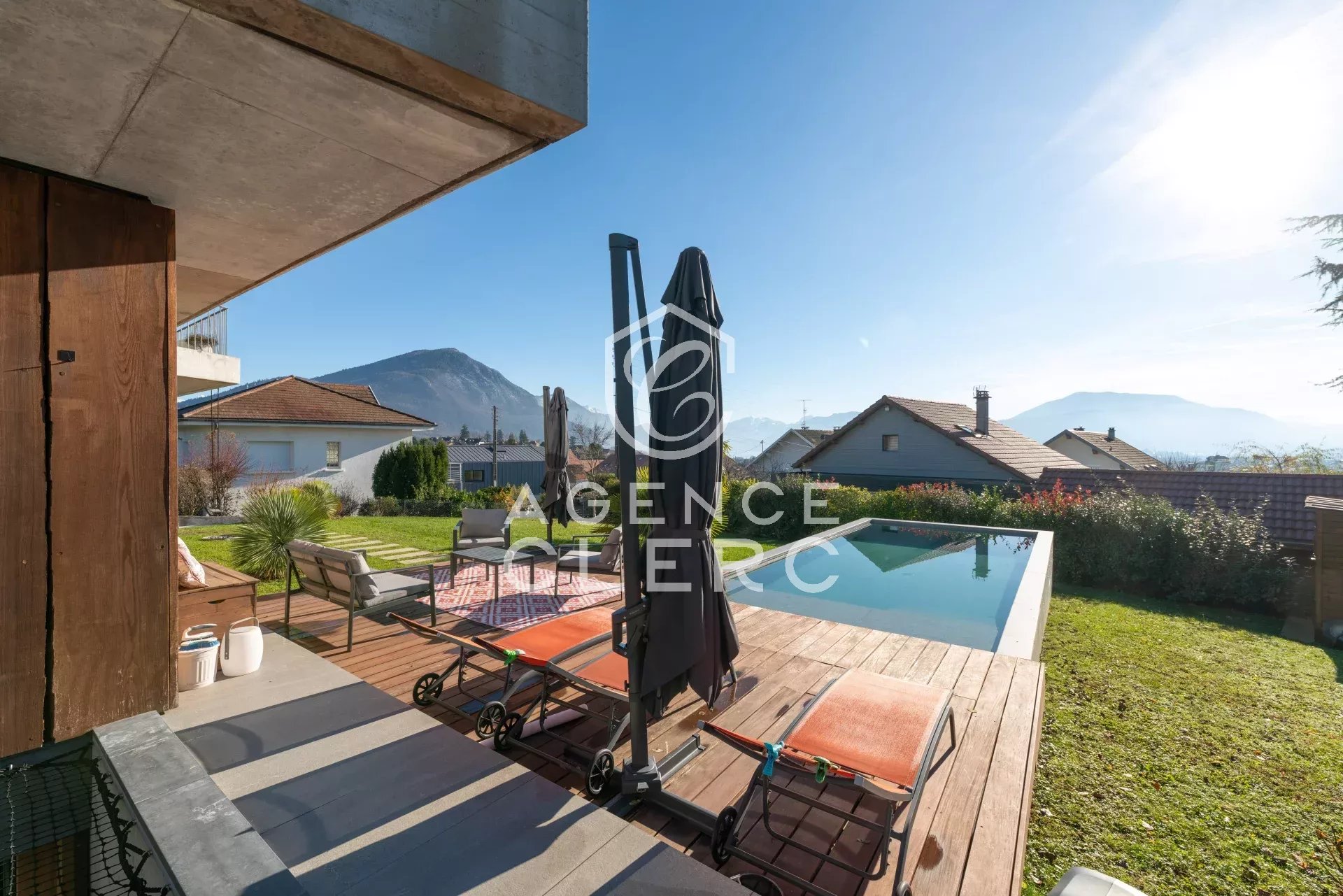 4 Bedroom Villa/Townhouse's Image 7