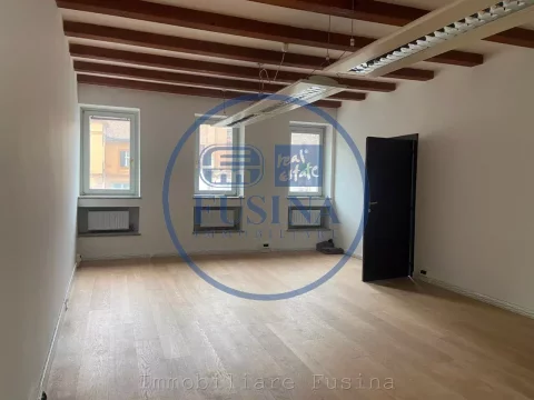 Ufficio-in-vendita---Bolzano-1