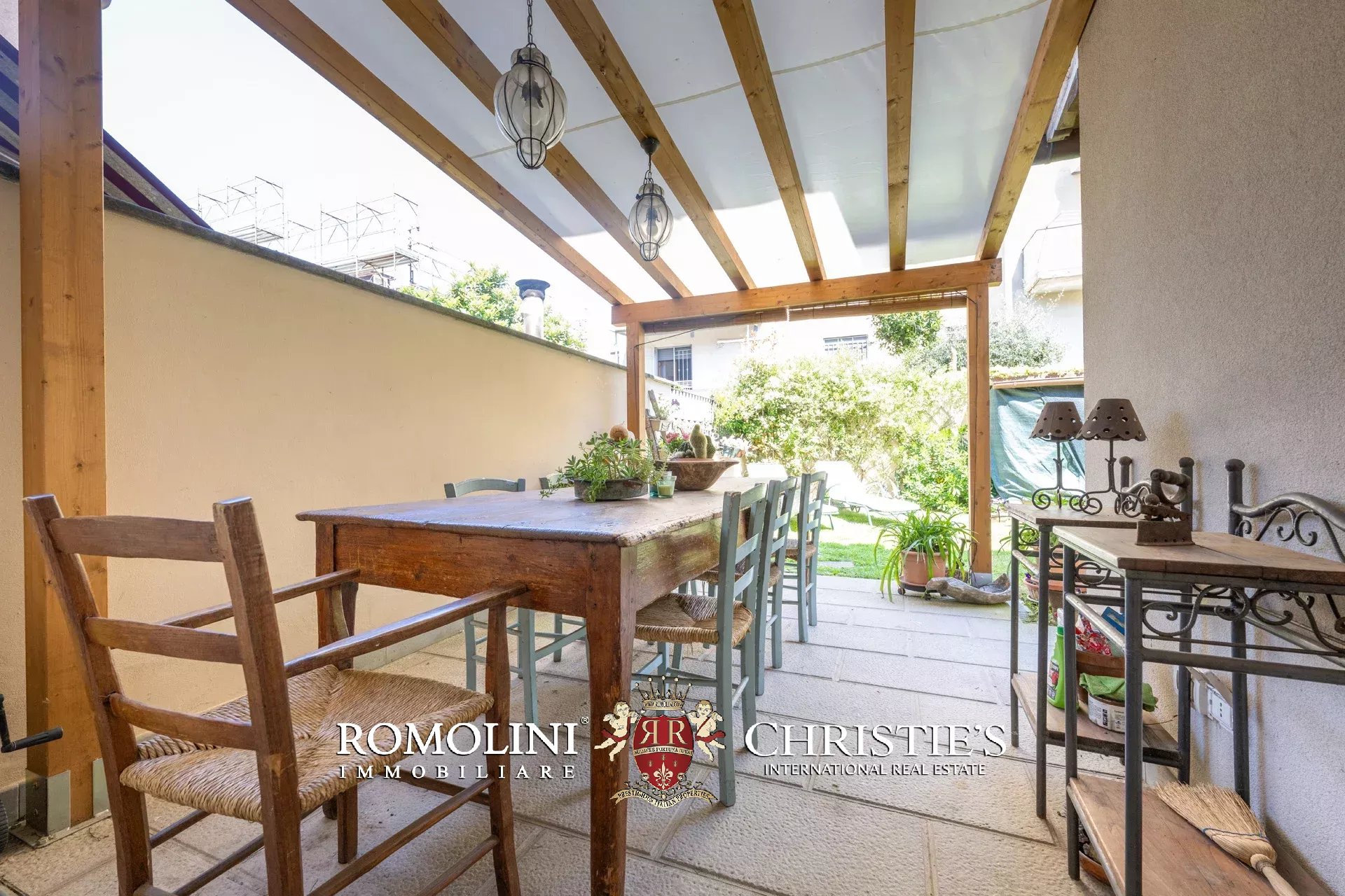 5 Bedroom Villa/Townhouse's Image 19