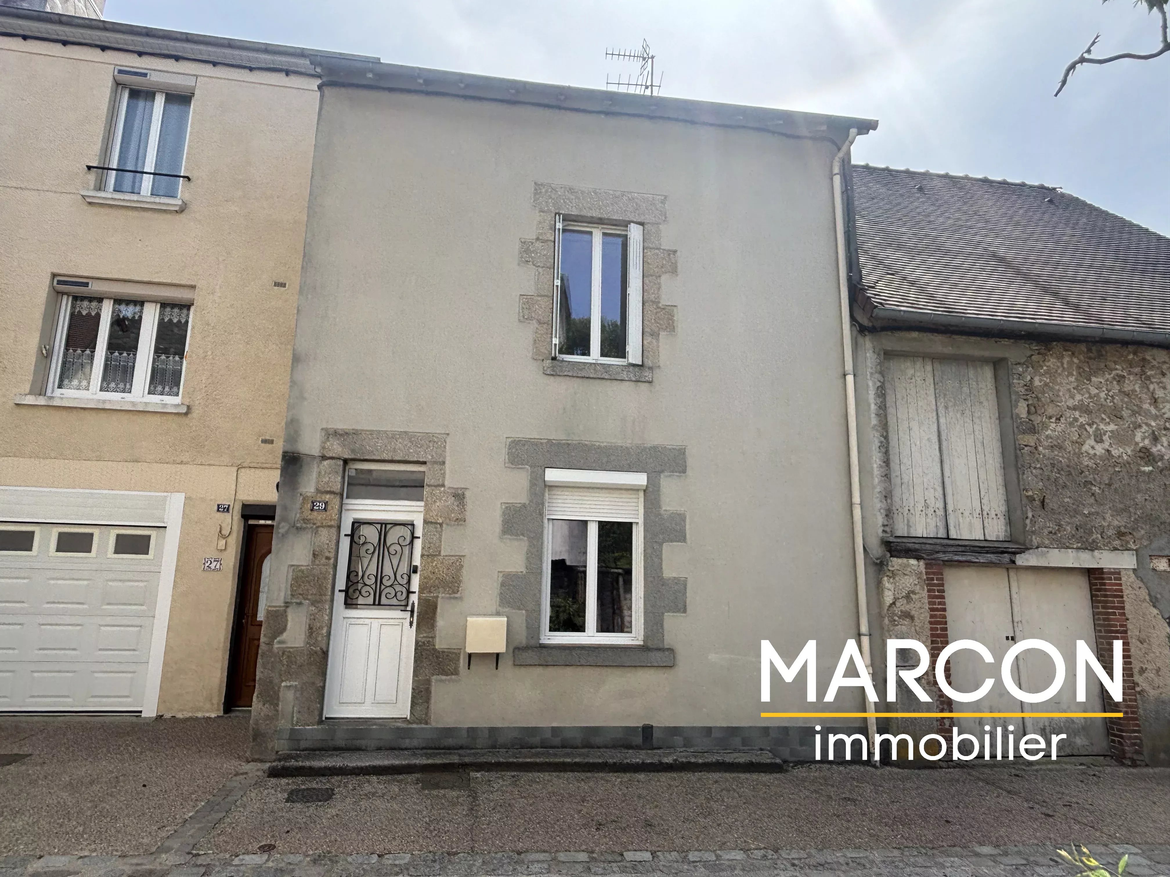 Agence immobilière de 