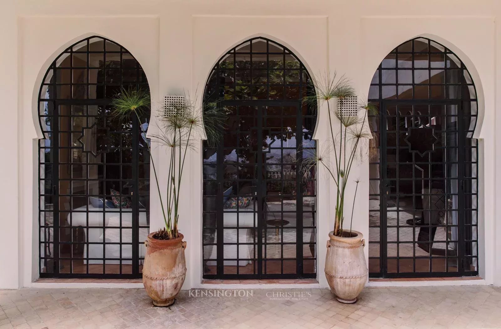 6 Bedroom Villa/Townhouse's Image 15