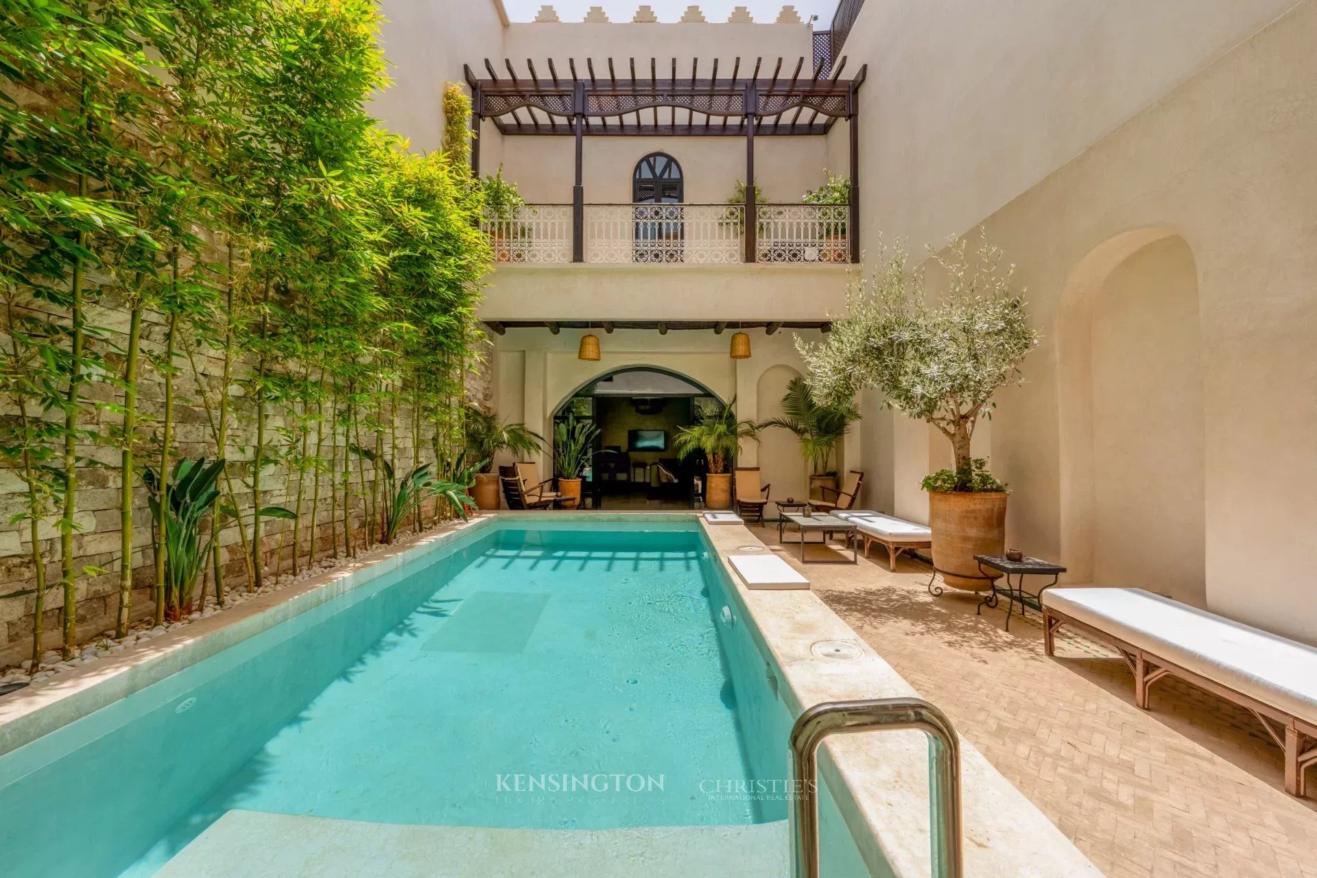 9 Bedroom Villa/Townhouse's Image 19