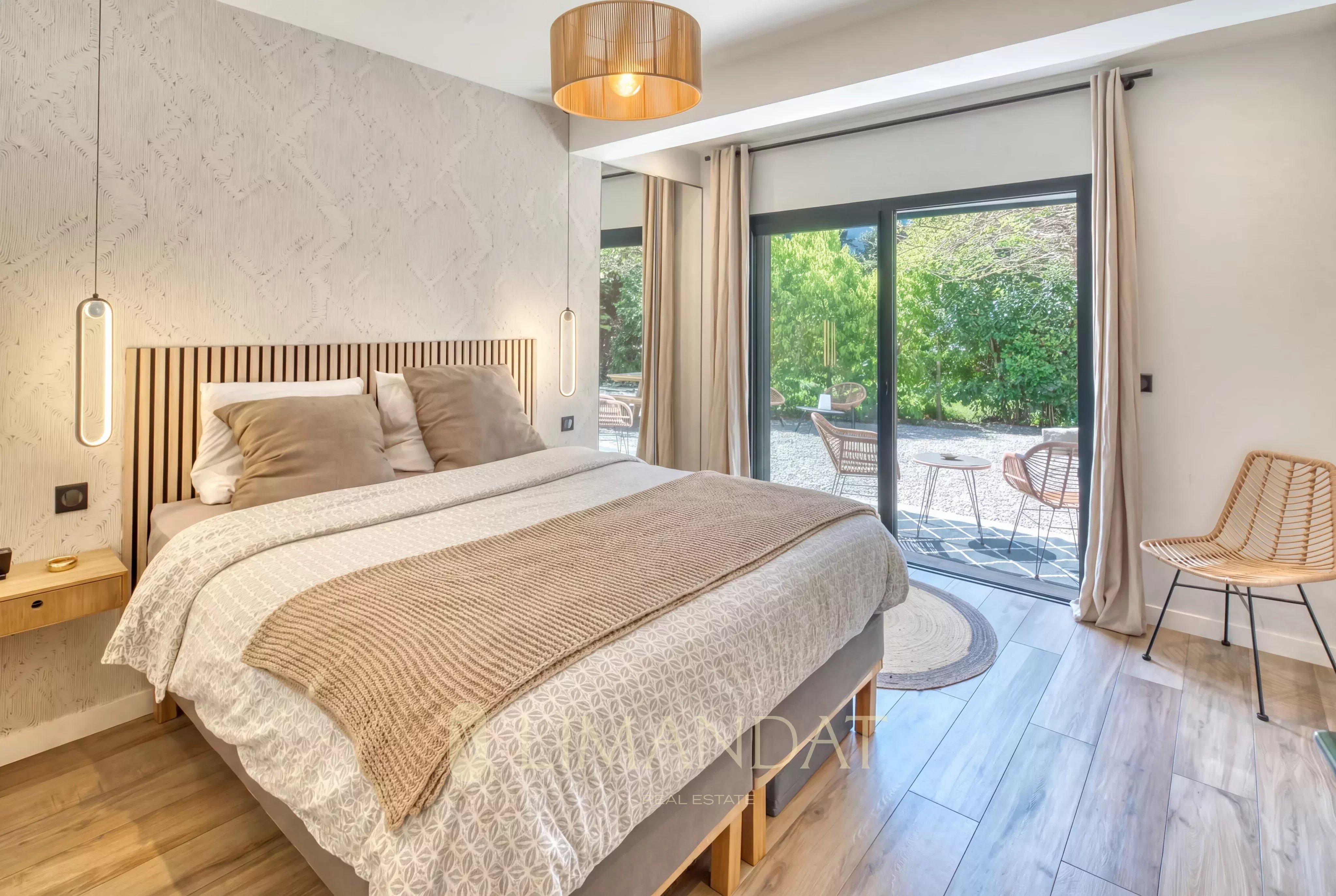 CANNES OXFORD - CHARMING VILLA + LAND CONSTRUCTIBLE