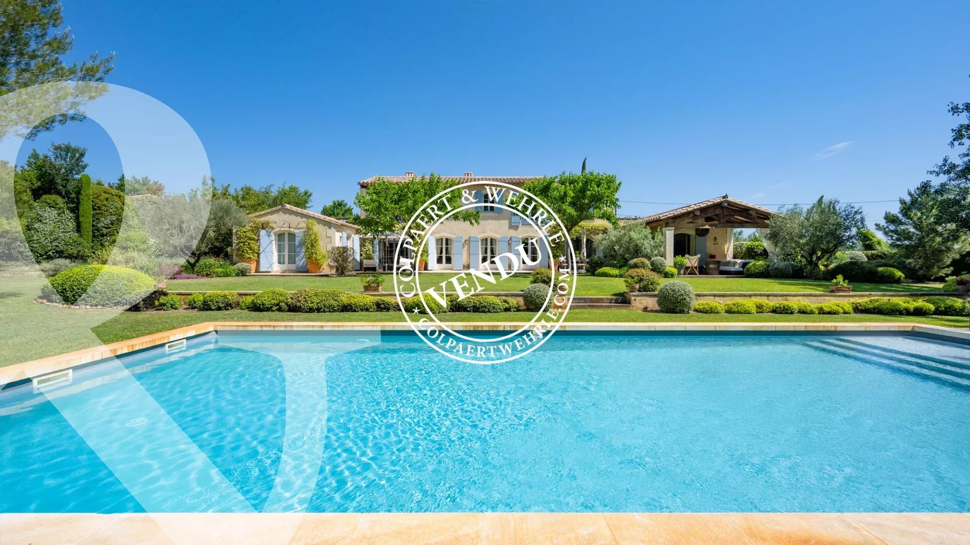 Quiet property near the city centre