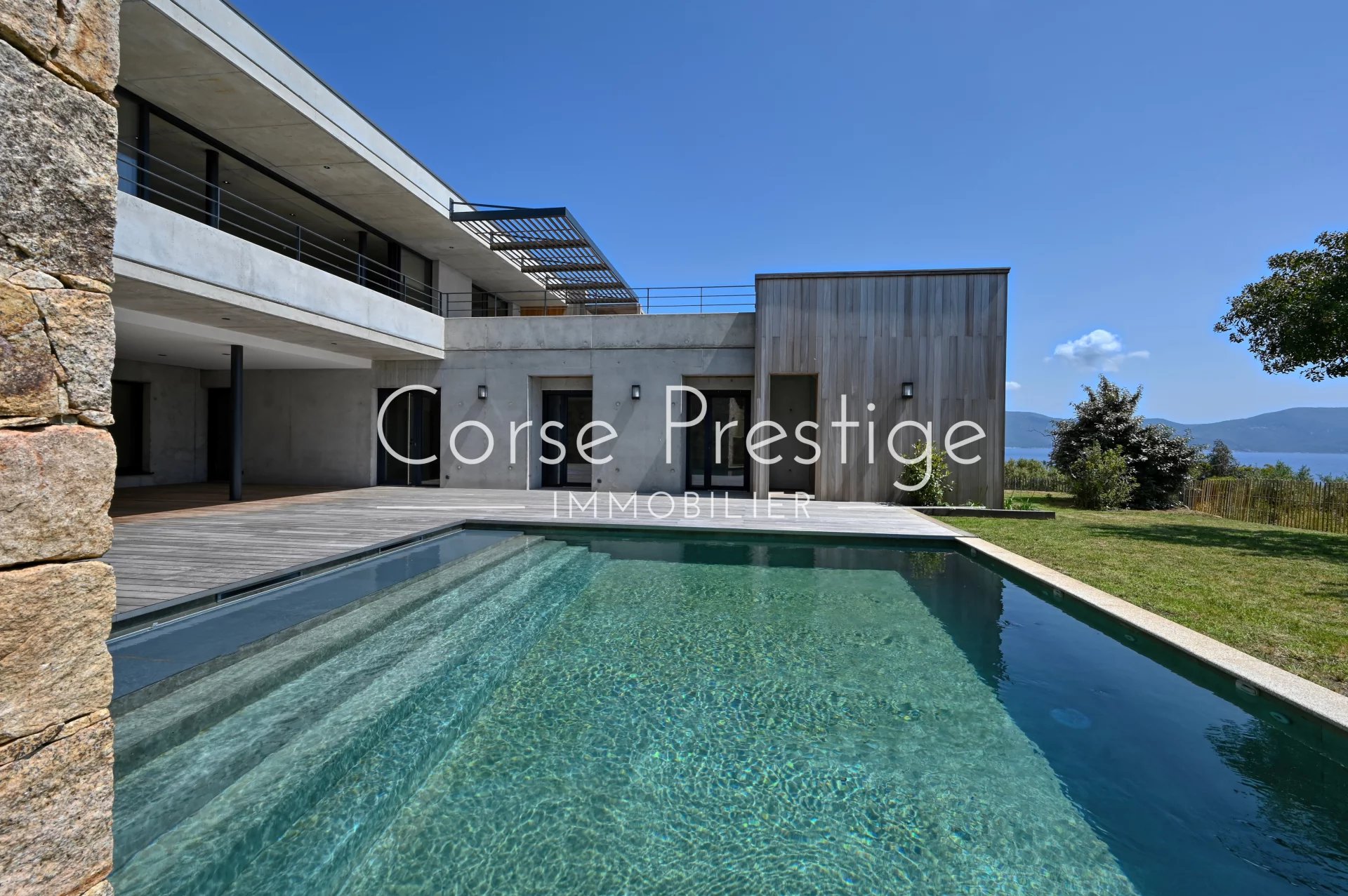 villa contemporaine - vue mer et piscine - golfe du valinco image4