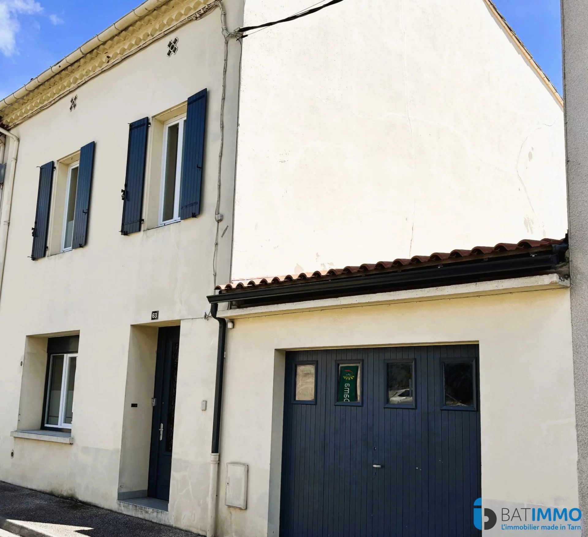 Maison de caractère avec jardin et garage au coeur de Saint-Ju?