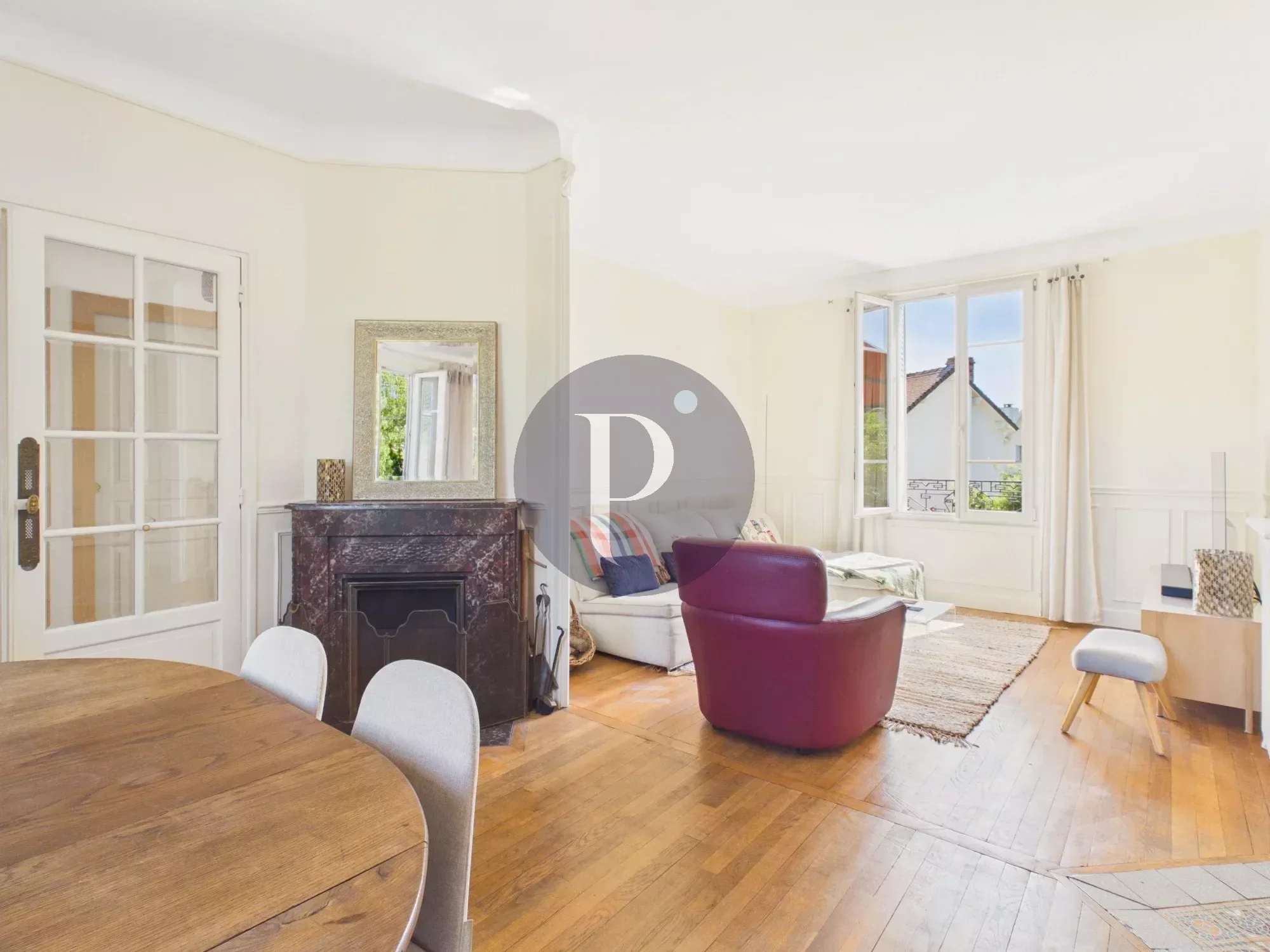 vente-maison-8-pieces-verrieres-le-buisson-86964081