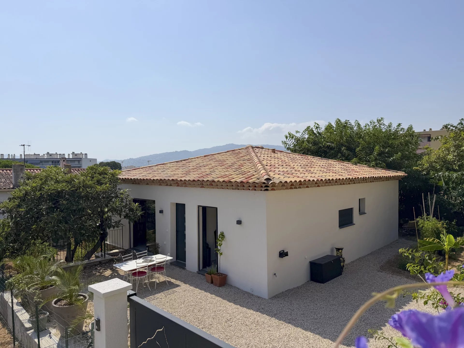 Cannes - Croix des Gardes - Maison neuve T3