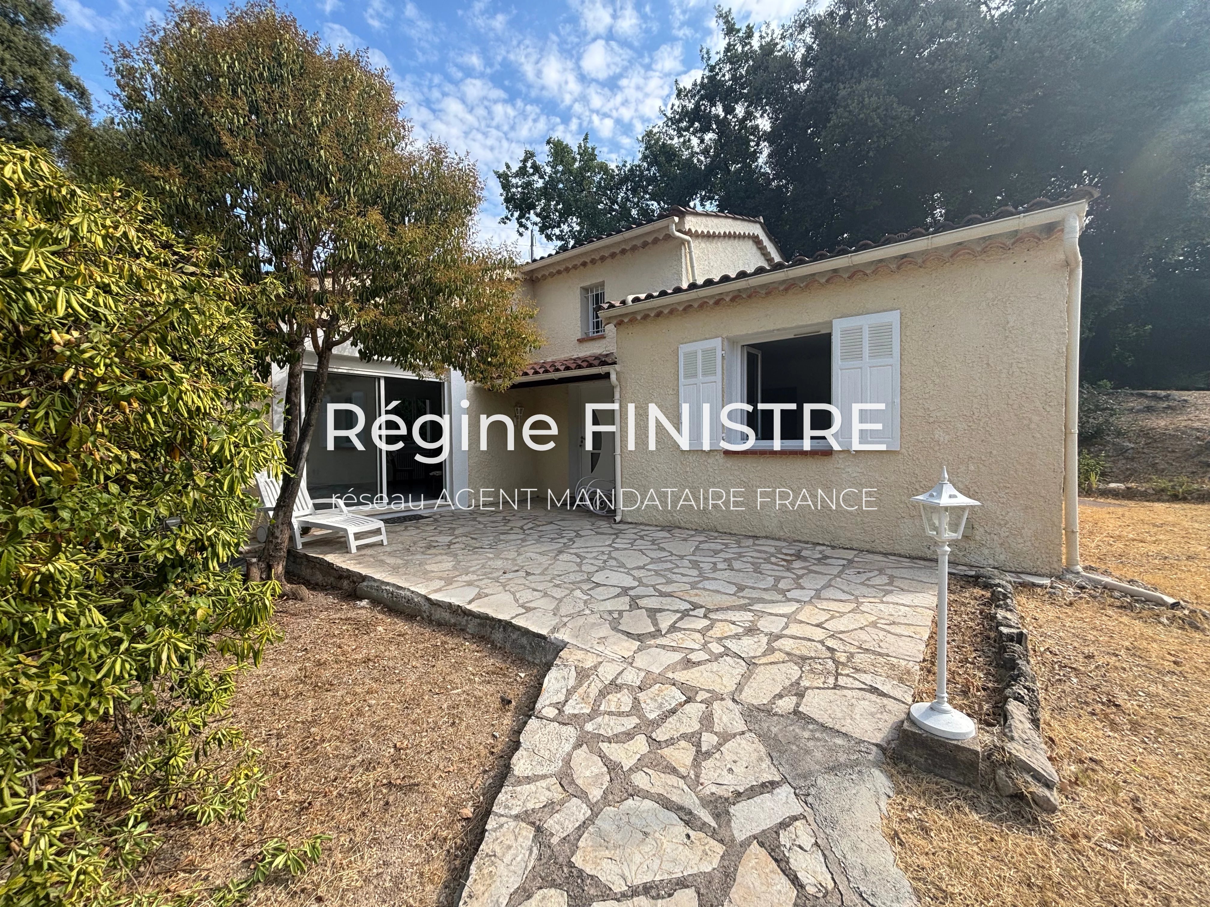 TRANS EN PROVENCE MAISON T6 129 M2 HABITABLE RENOVEE 4 CHAMBRES 2 SALLE D EAU-GARAGES — photo 4