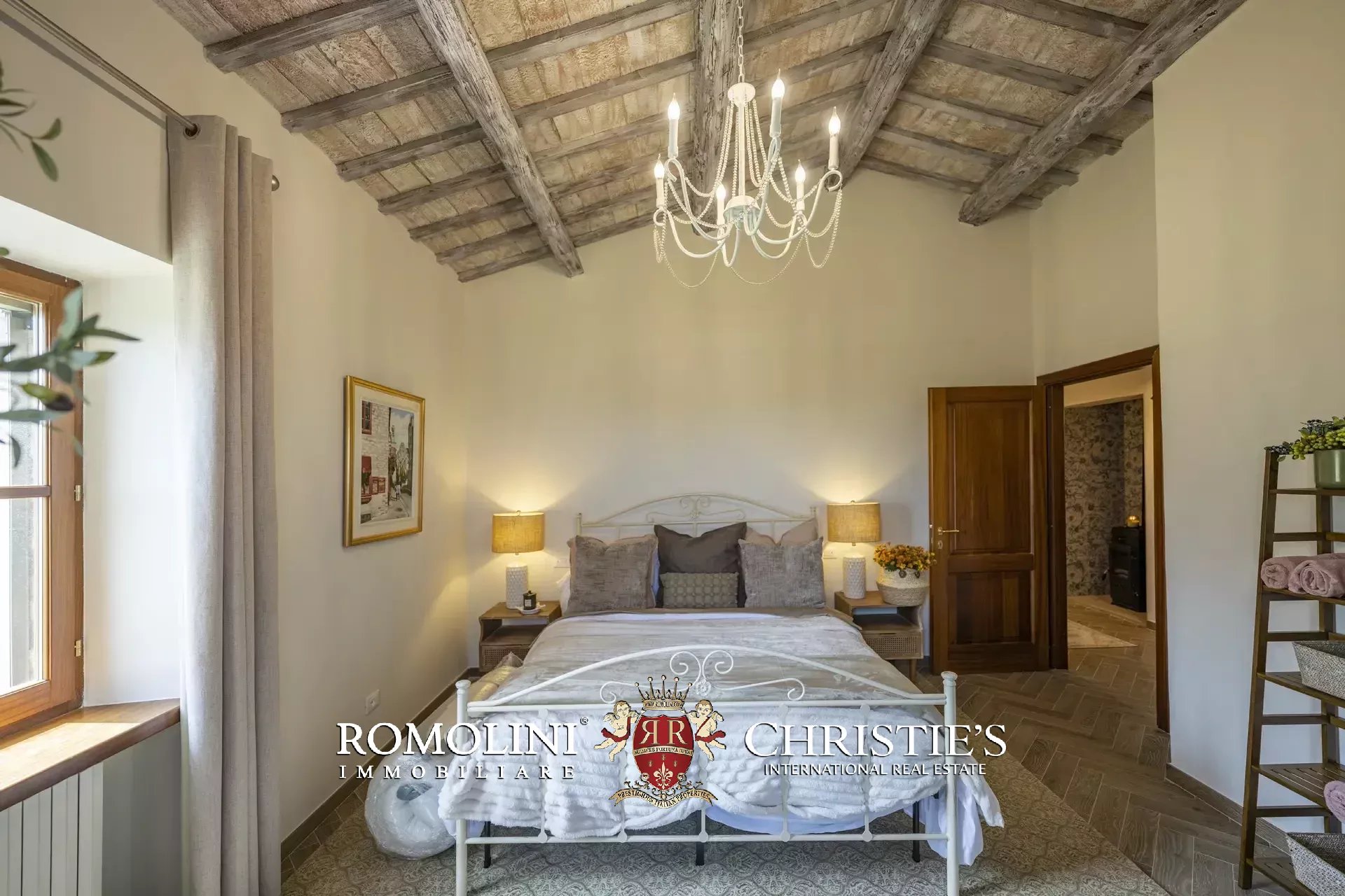 4 Bedroom Villa/Townhouse's Image 43
