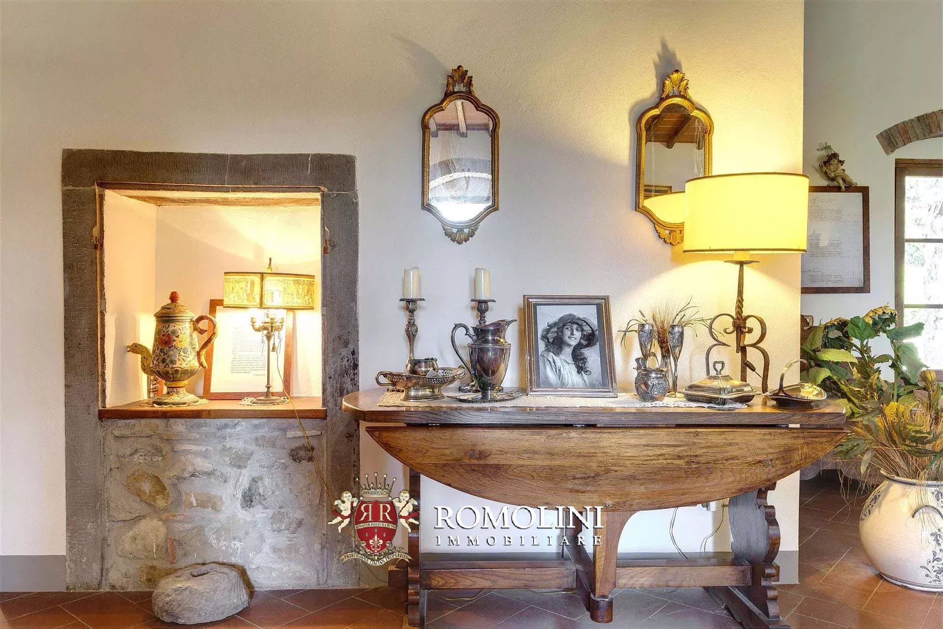 9 Bedroom Vineyard's Image 32