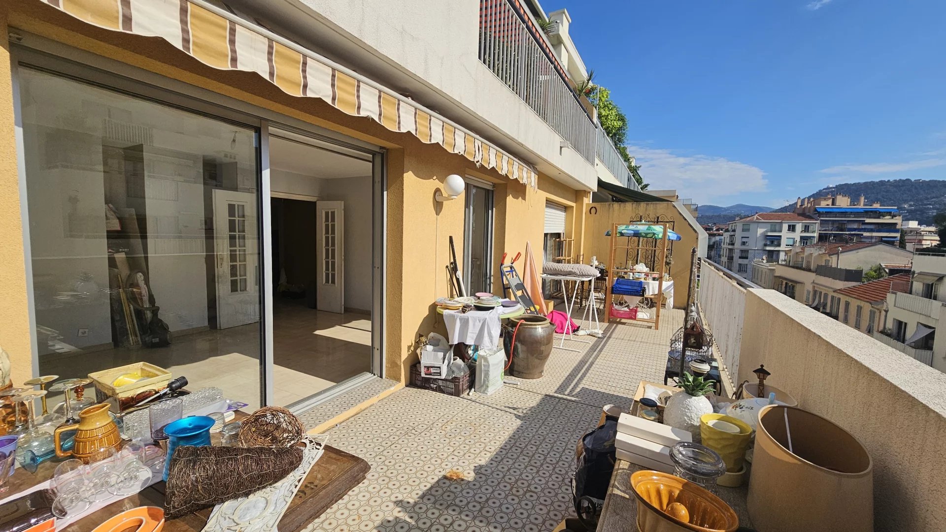 Le Port  - Appartement 3 pièces avec splendide Terrasse  à ciel ouvert