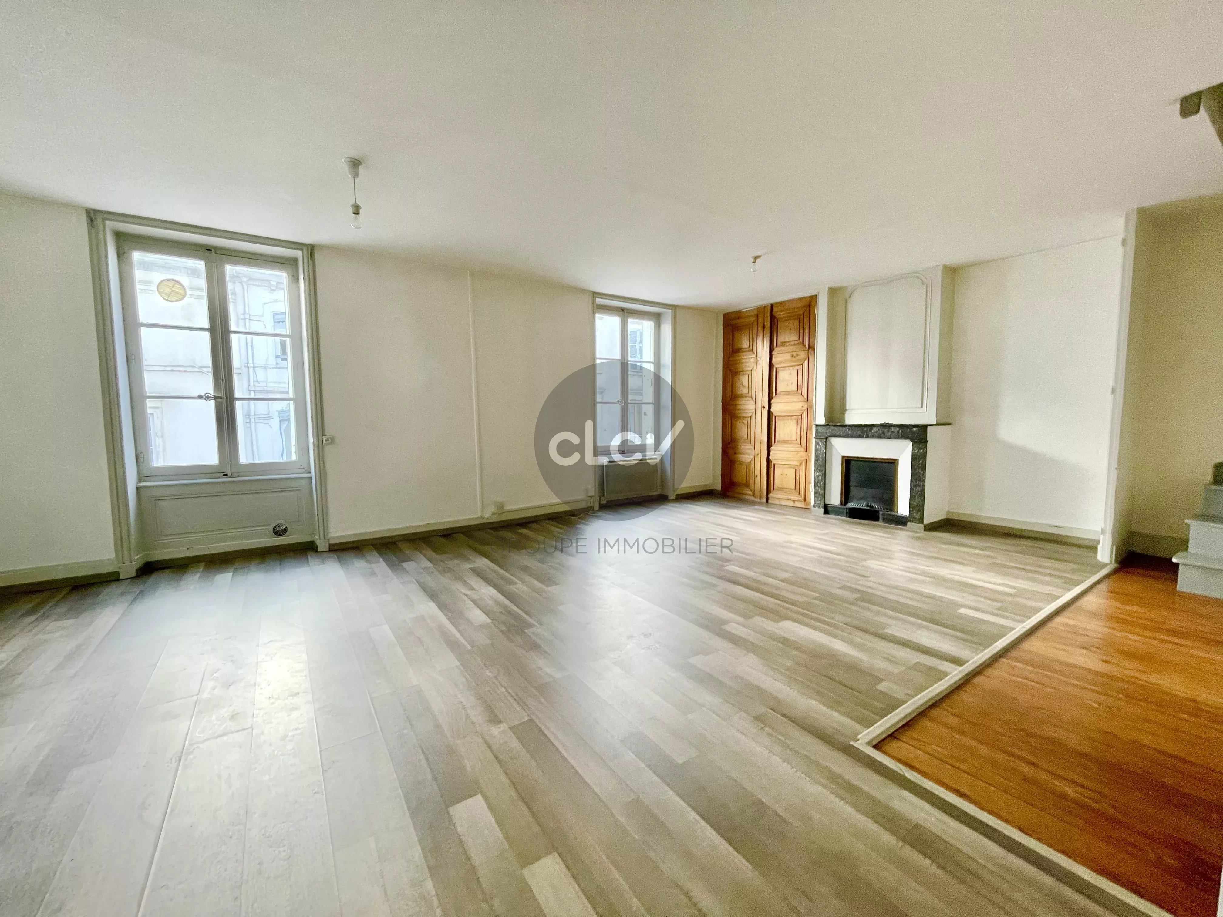 T3 Dernier étage Duplex de 65 m² Centre Ville 69400 VILLEFRANCHE SUR SAONE
