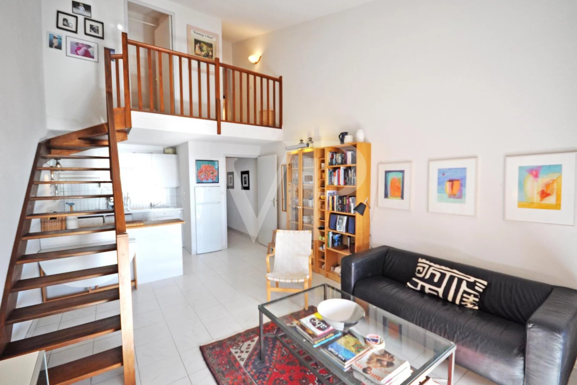 South Facing Sea View Apartment by the Port and Beach