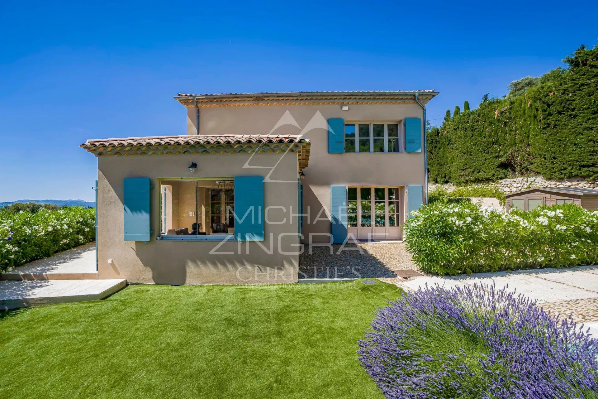 5 Bedroom Villa/Townhouse's Image 12