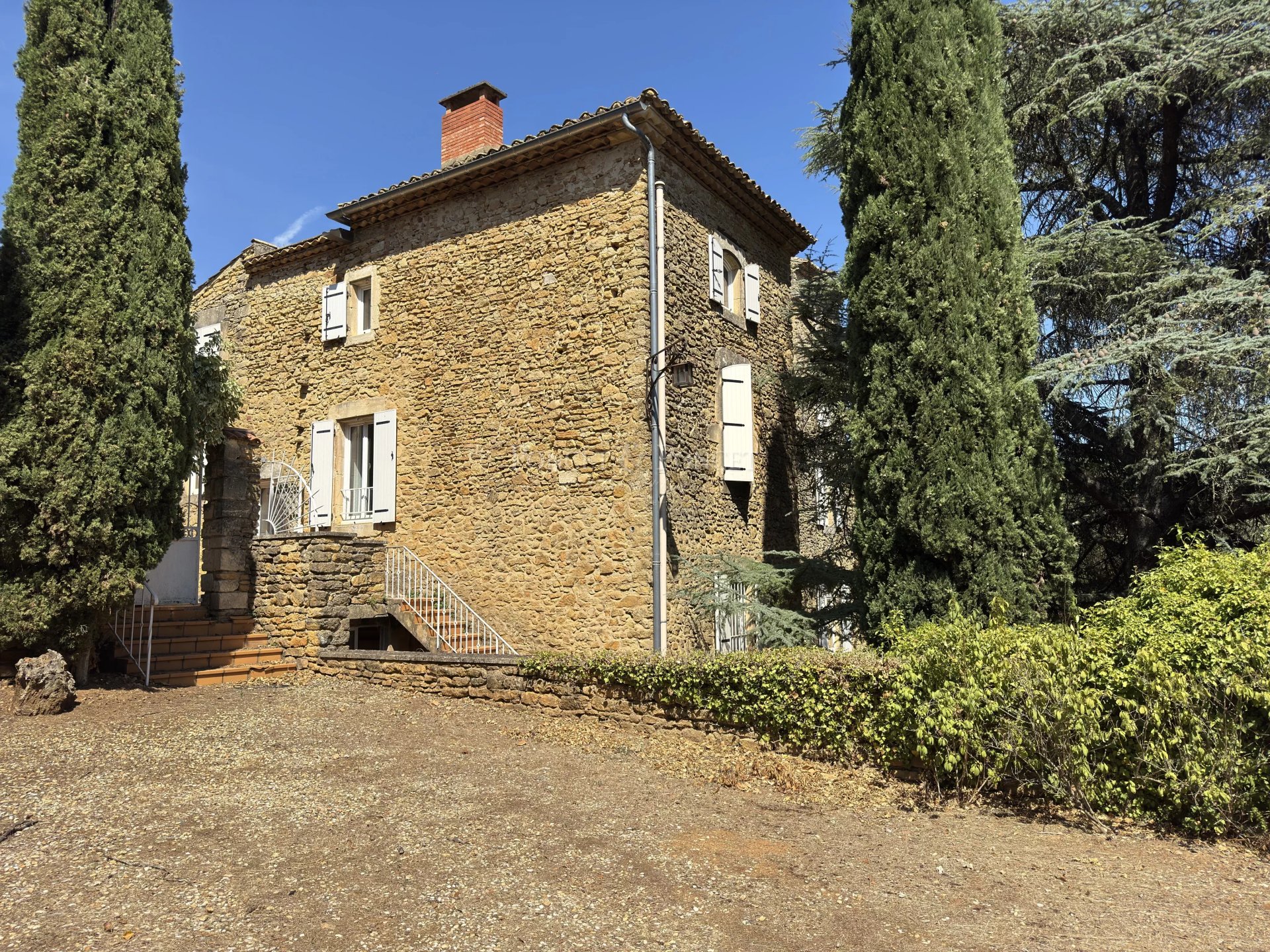 9 Bedroom Chateau's Image 15