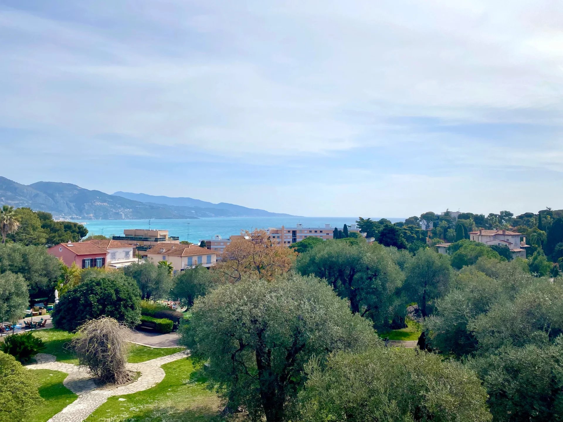 Sale Apartment Roquebrune-Cap-Martin Plateau-du-Cap