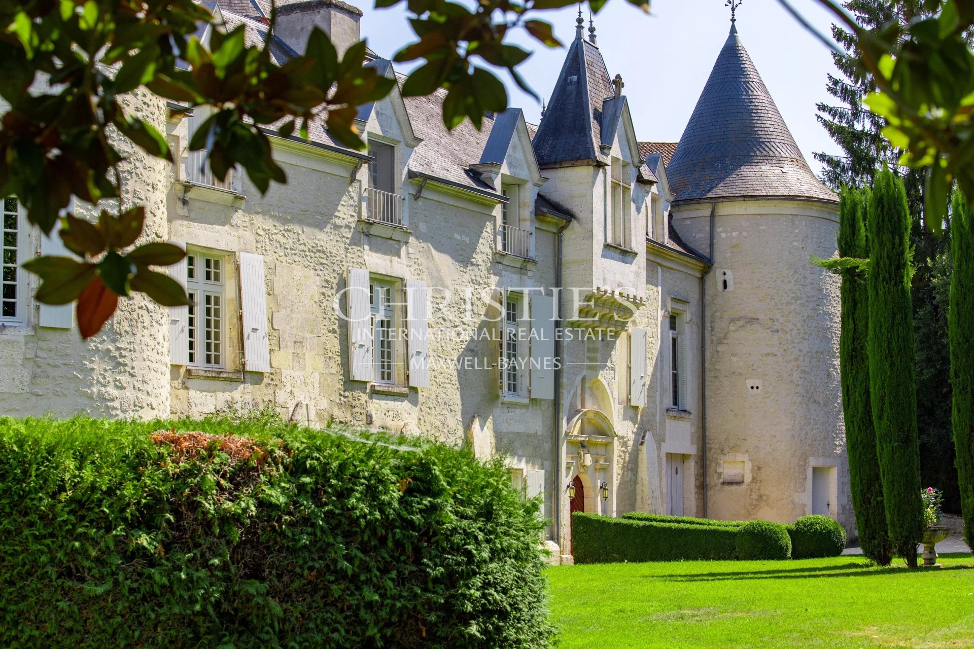 14 Bedroom Chateau's Image 51