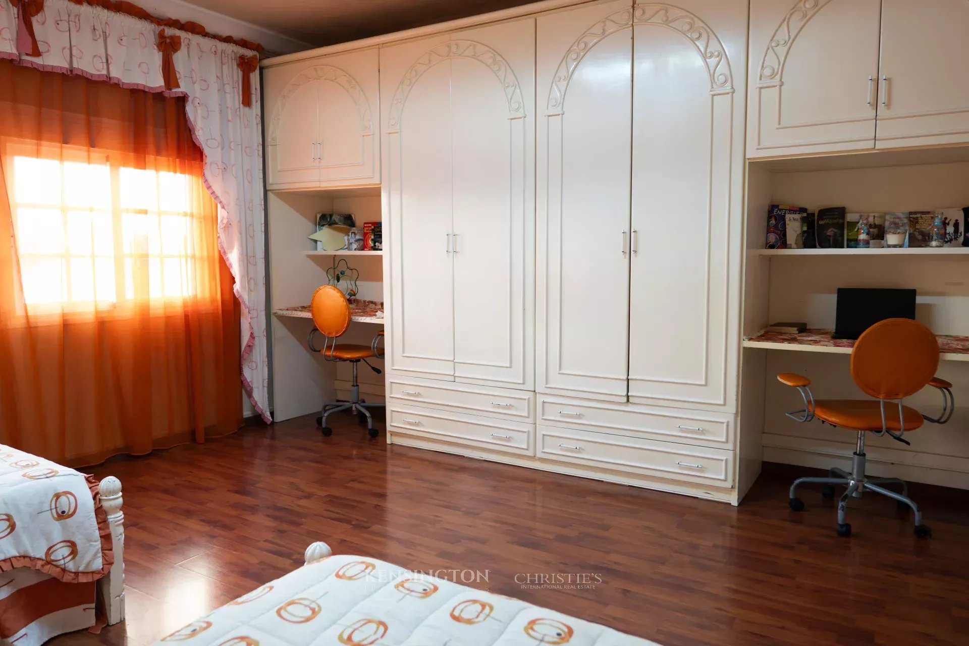 5 Bedroom Villa/Townhouse's Image 22