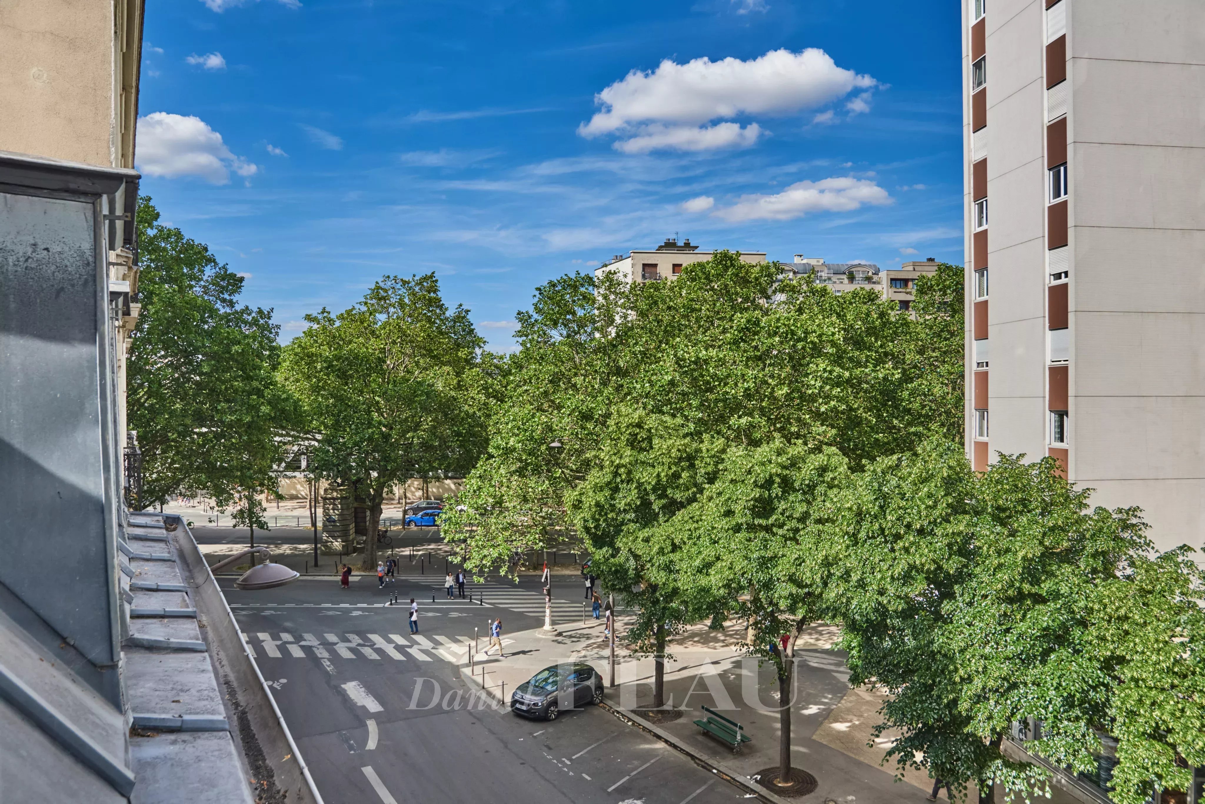 Sale Apartment Paris 14th