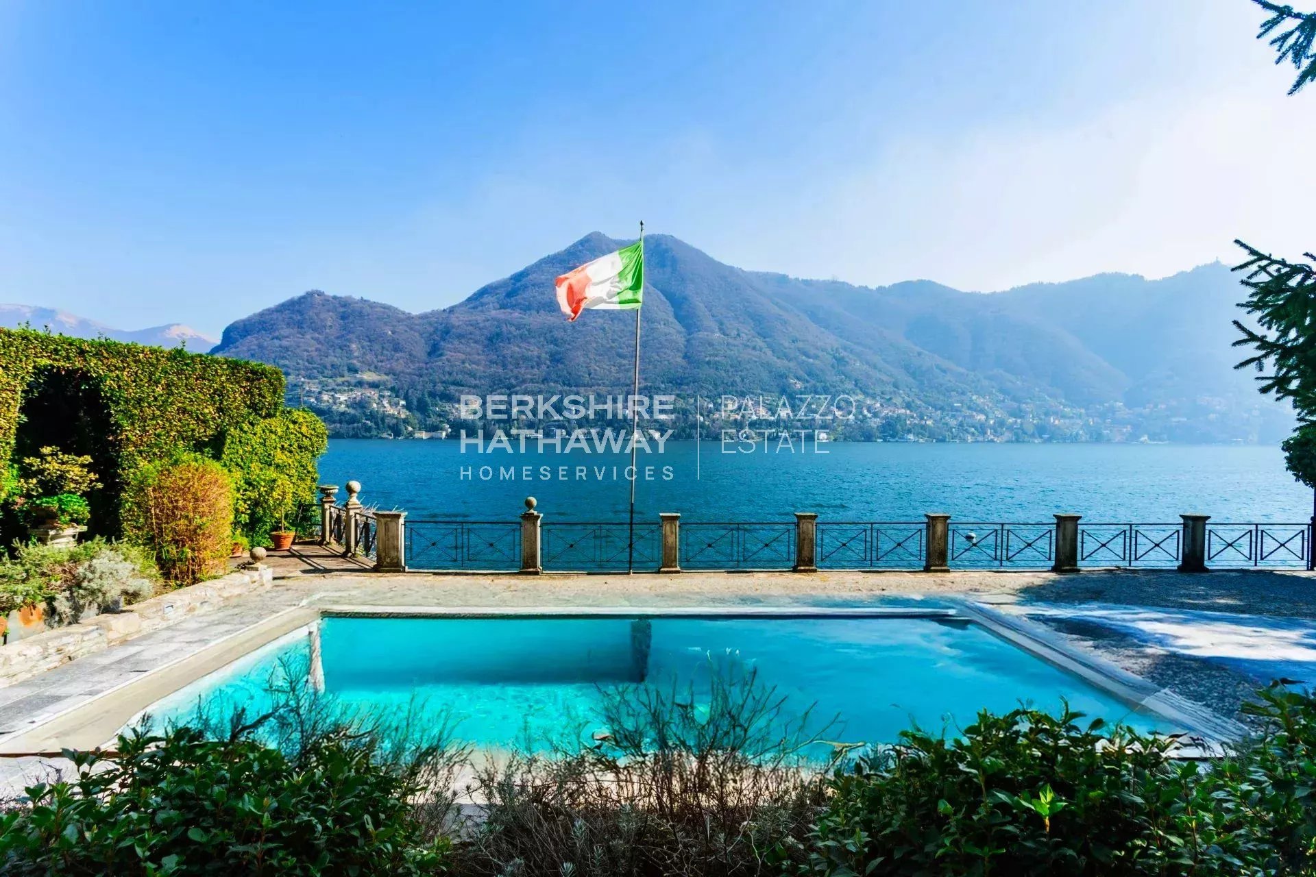 Villa in Moltrasio - Image 2