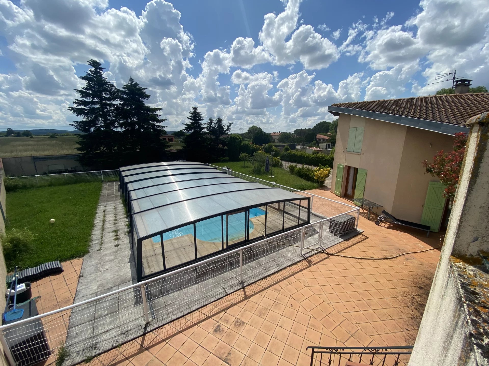 Agence immobilière de 