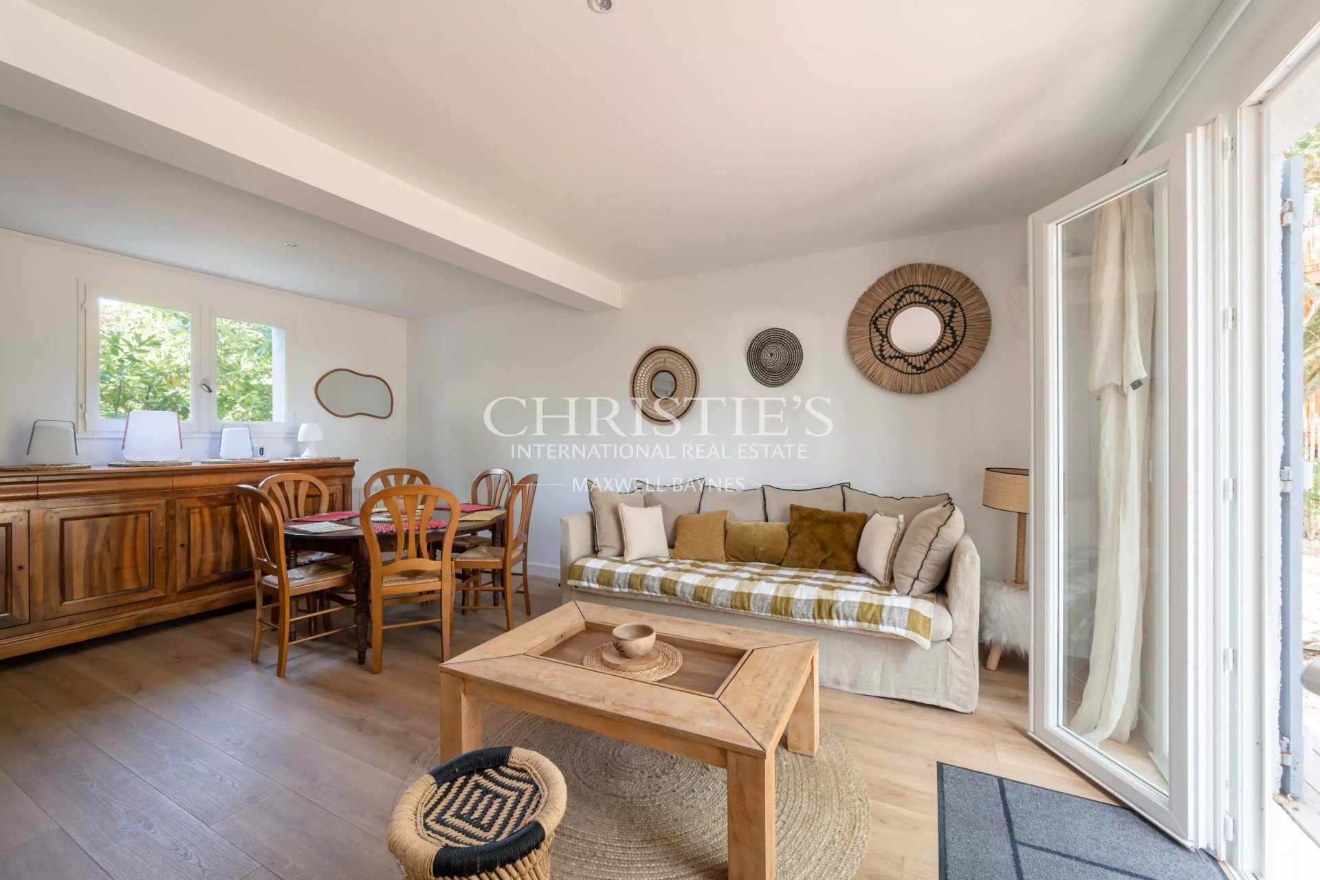 3 Bedroom Villa/Townhouse's Image 3