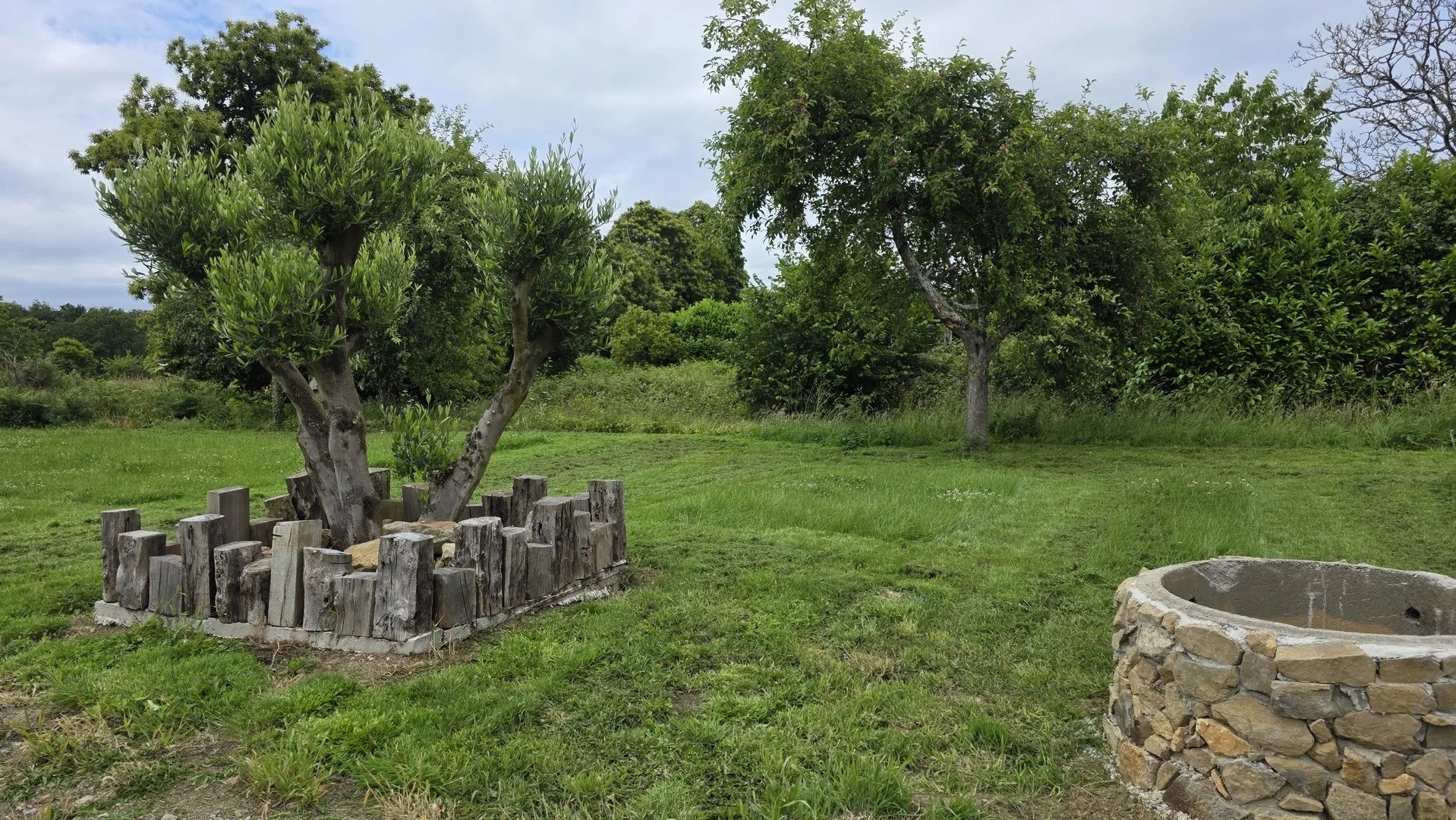 MAISON T3 MEUBLEE – LES CHAMPS GERAUX- EN EXCLUSIVITE