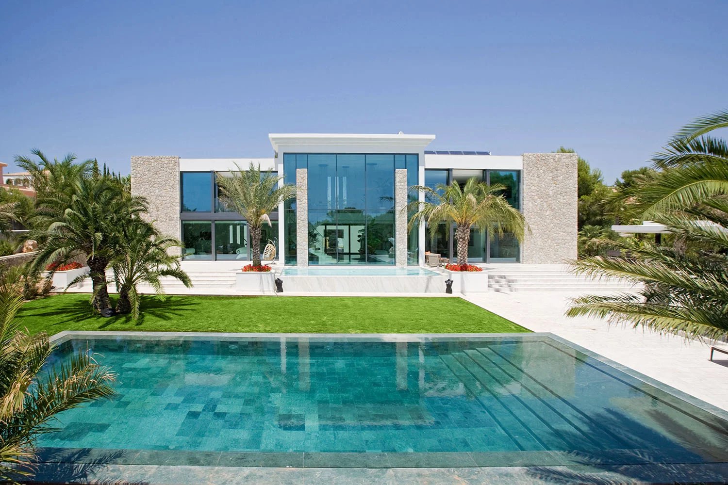 Sale Villa Santa Ponsa