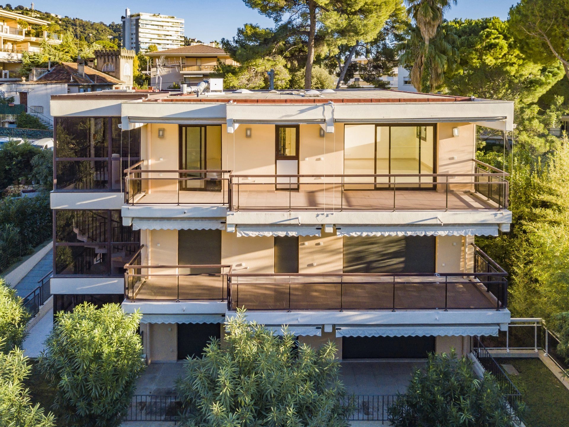 Qlistings - 10 Bedrooms - Apartment - Alpes-Maritimes - For Sale - 10706 Property Image