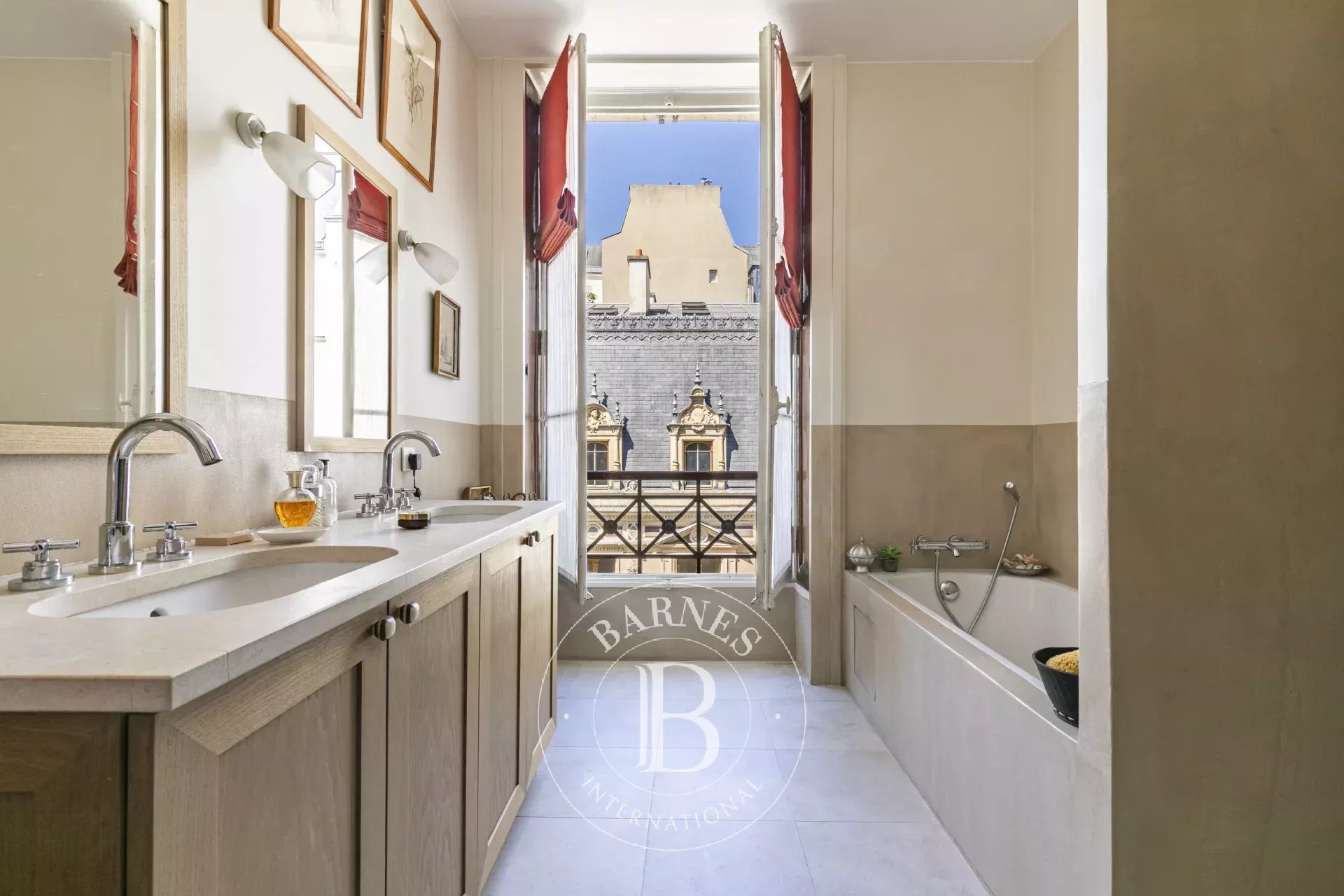 Daire Paris 7ème - picture 16