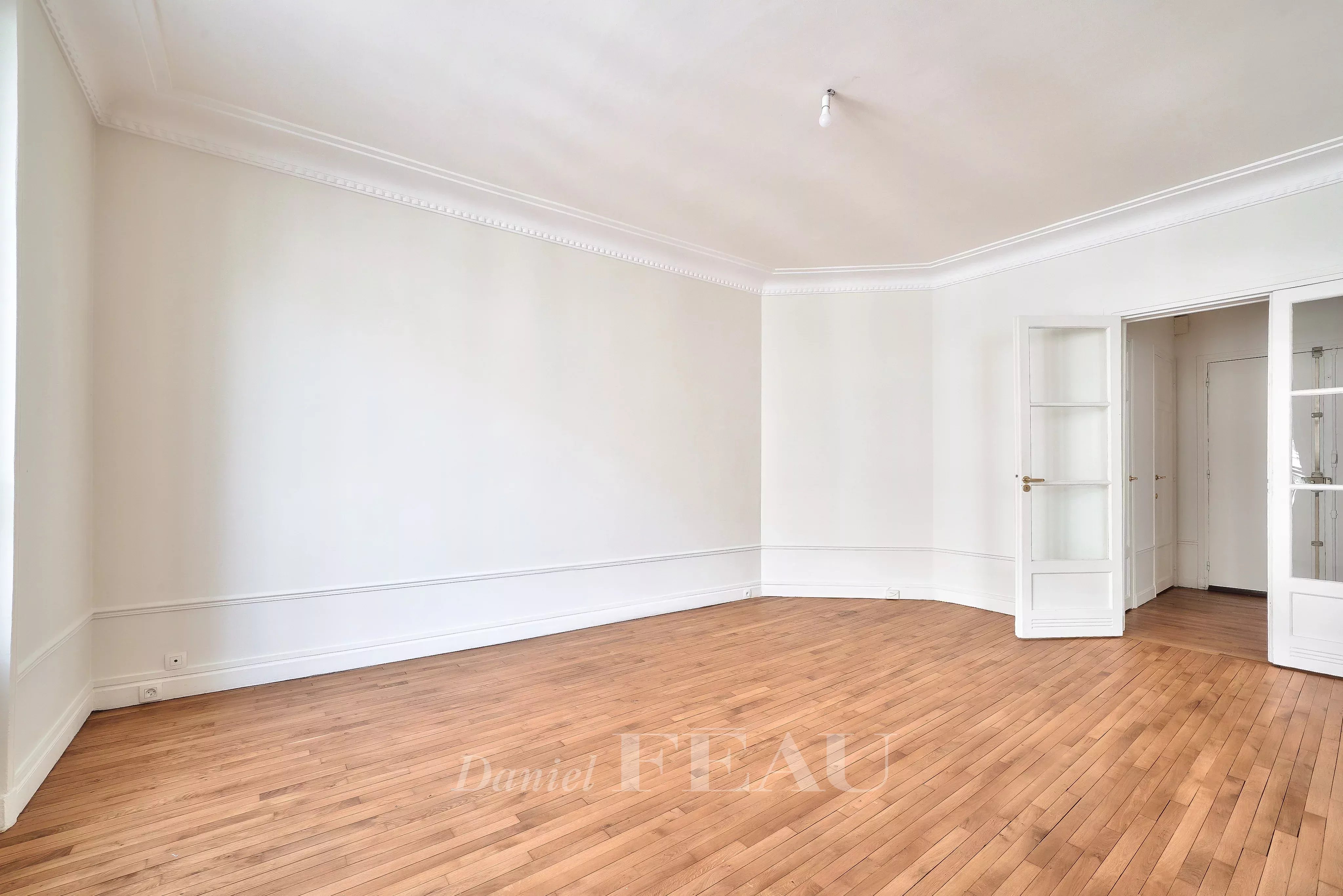 Rental Apartment Paris 17th