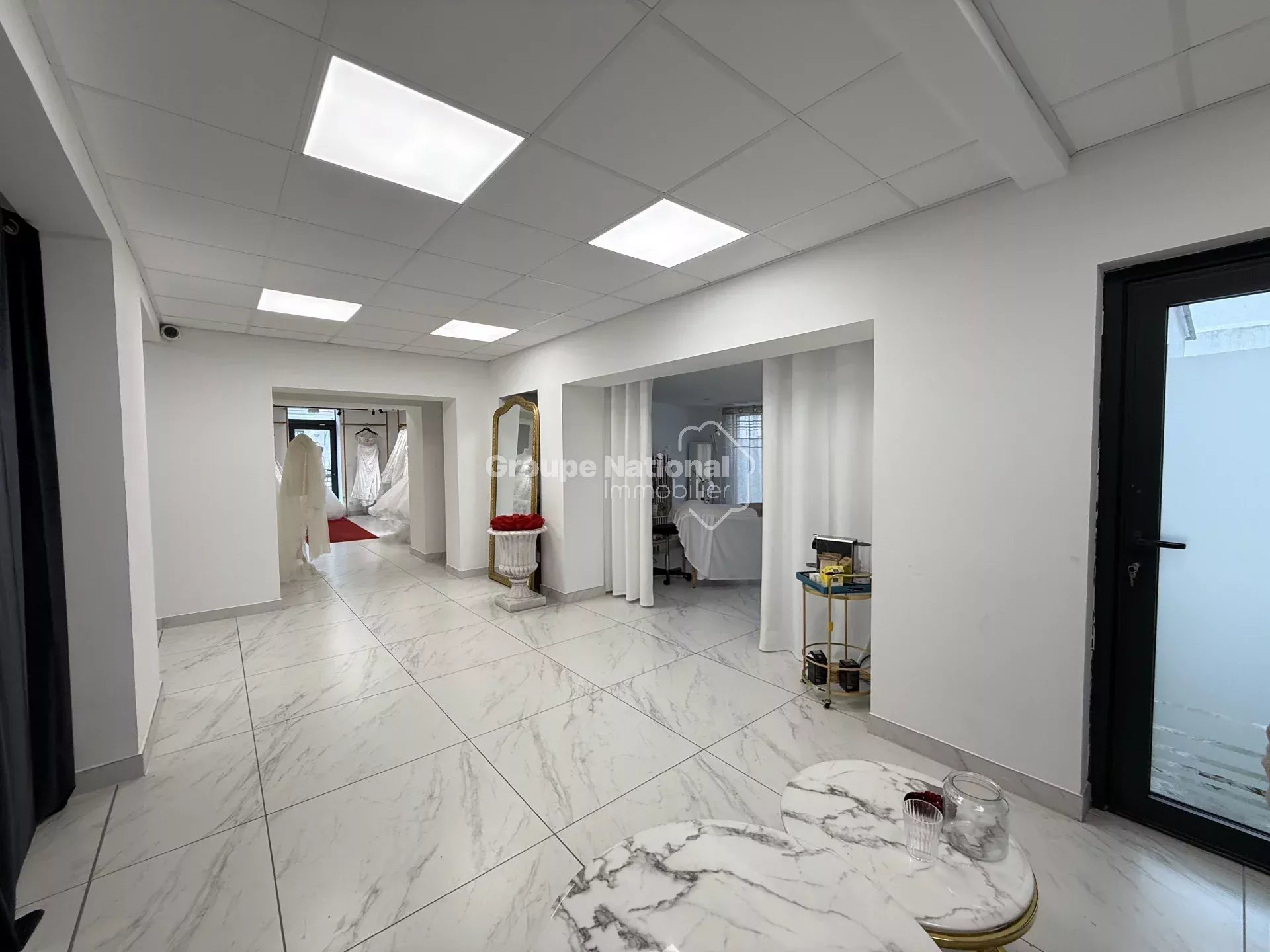 Agence immobilière de 