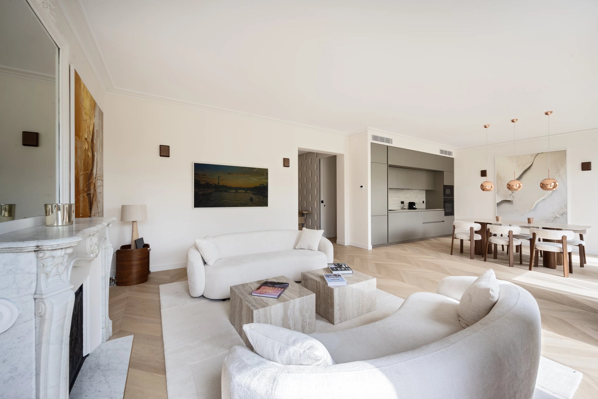 2 Bedroom Apartment/Flat's Image 3