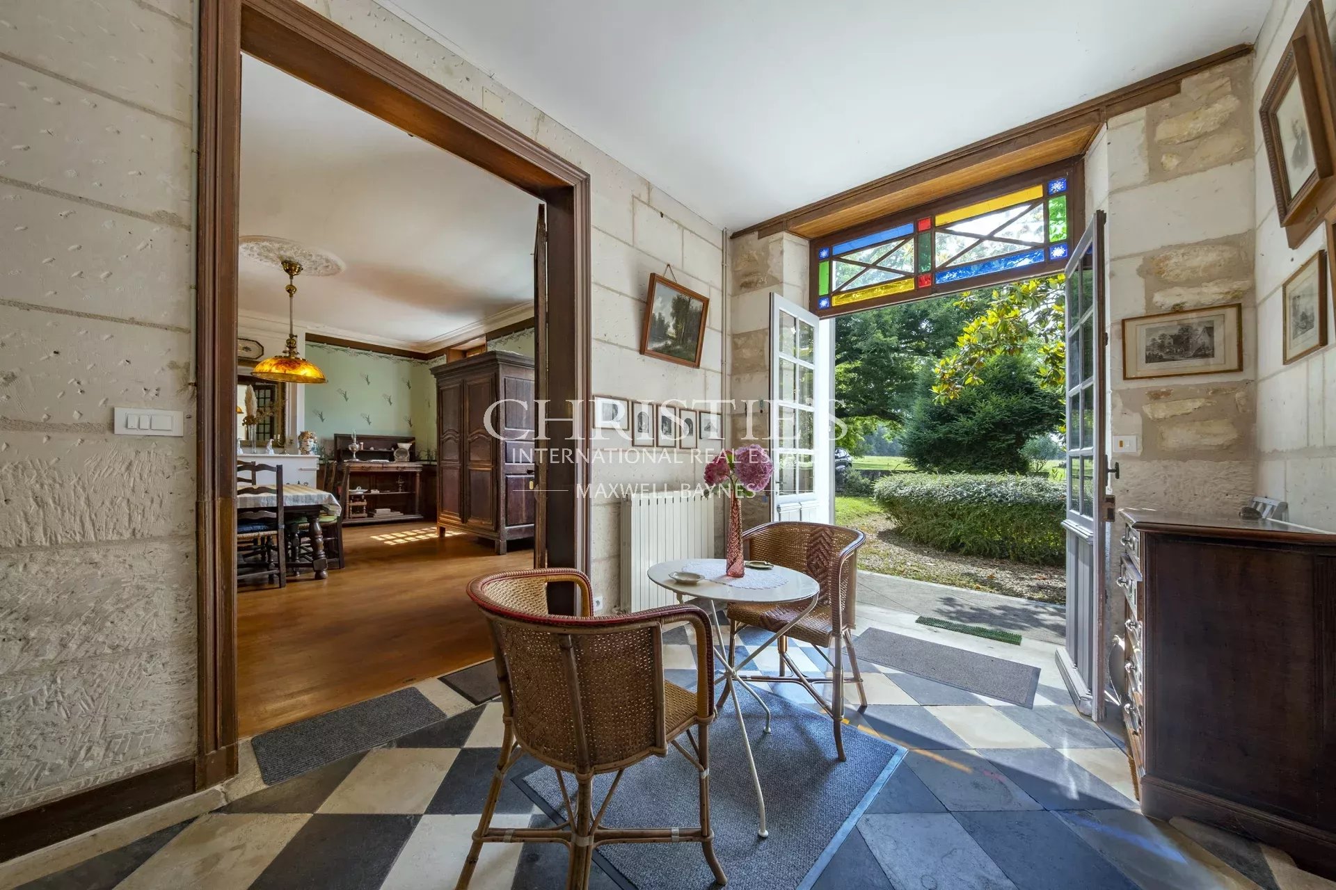 9 Bedroom Villa/Townhouse's Image 5