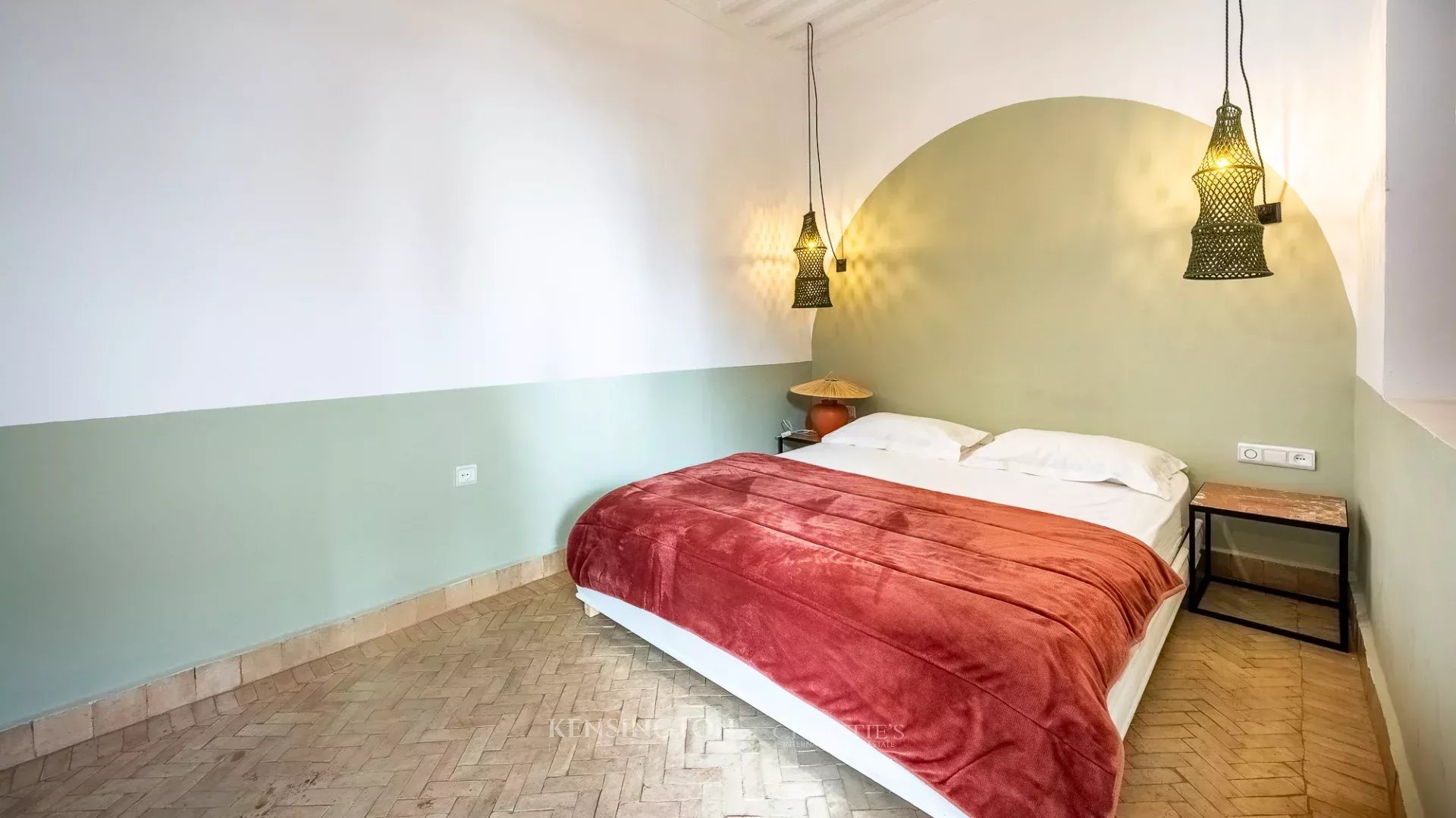 5 Bedroom Villa/Townhouse's Image 11