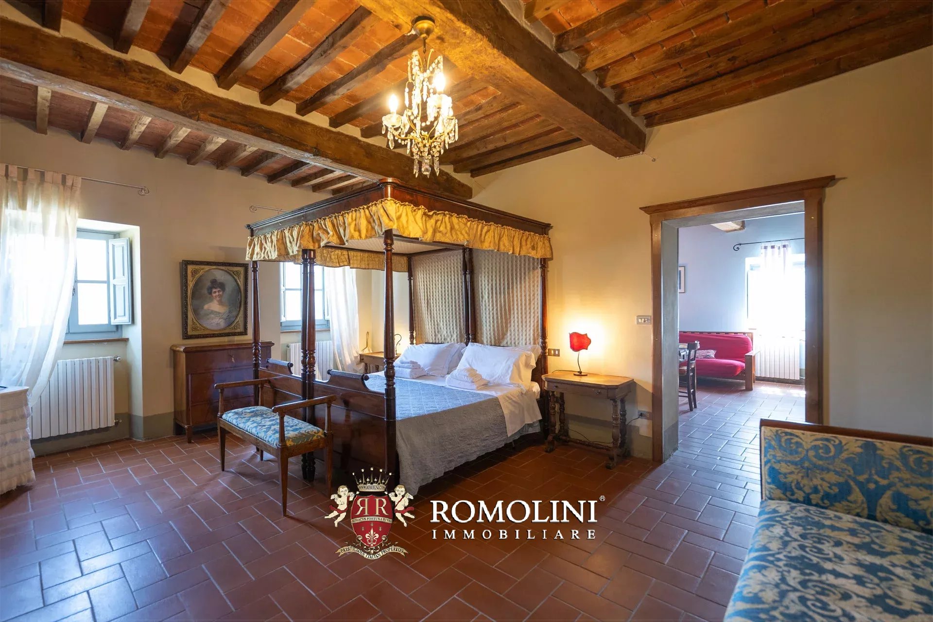 13 Bedroom Villa/Townhouse's Image 34