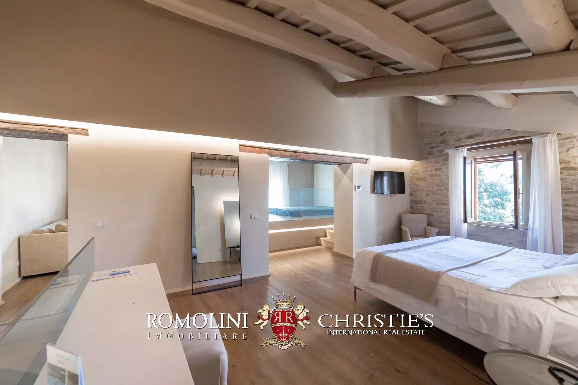 19 Bedroom Villa/Townhouse's Image 17