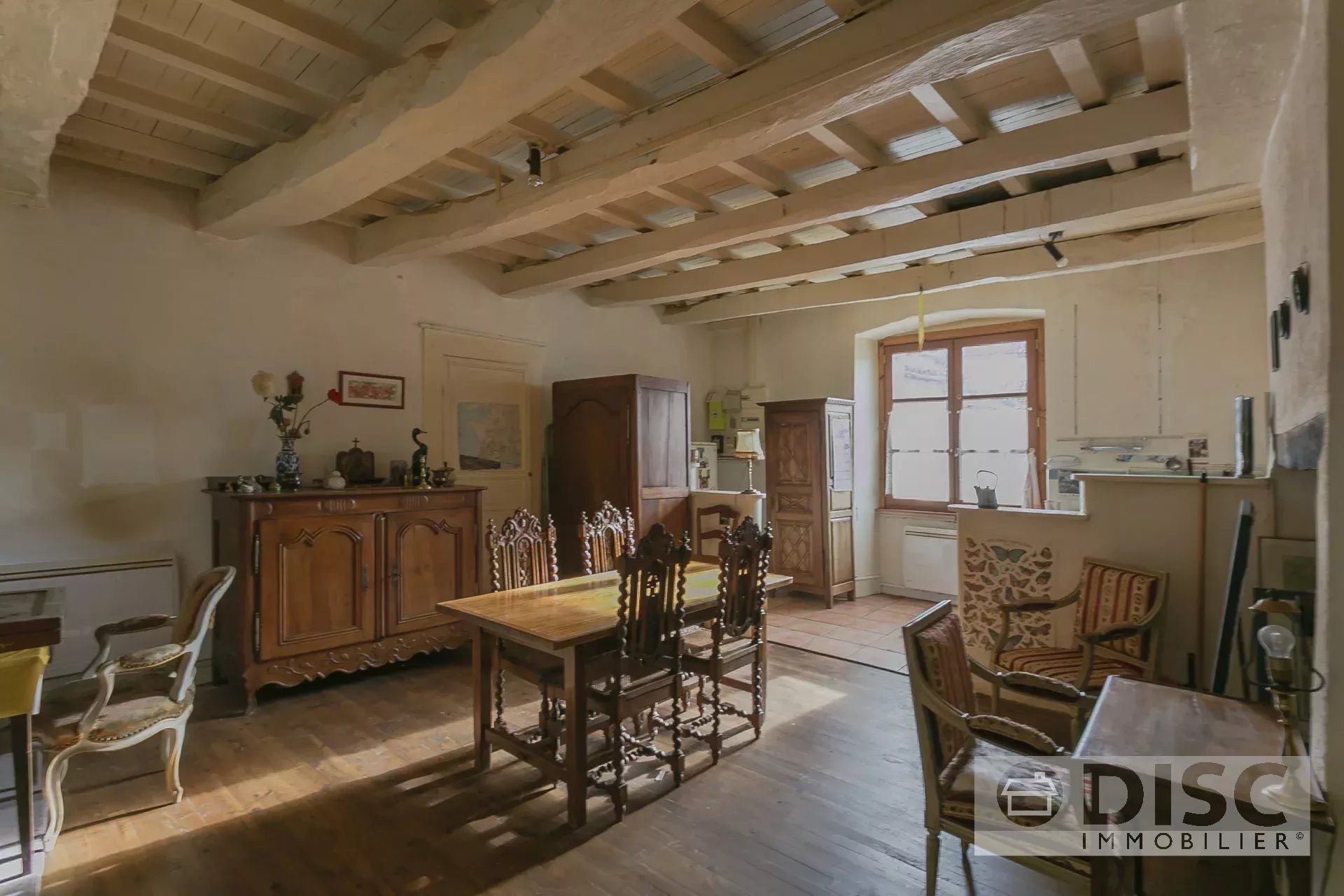 Maison de village sur place sans circulation. - Photo 4