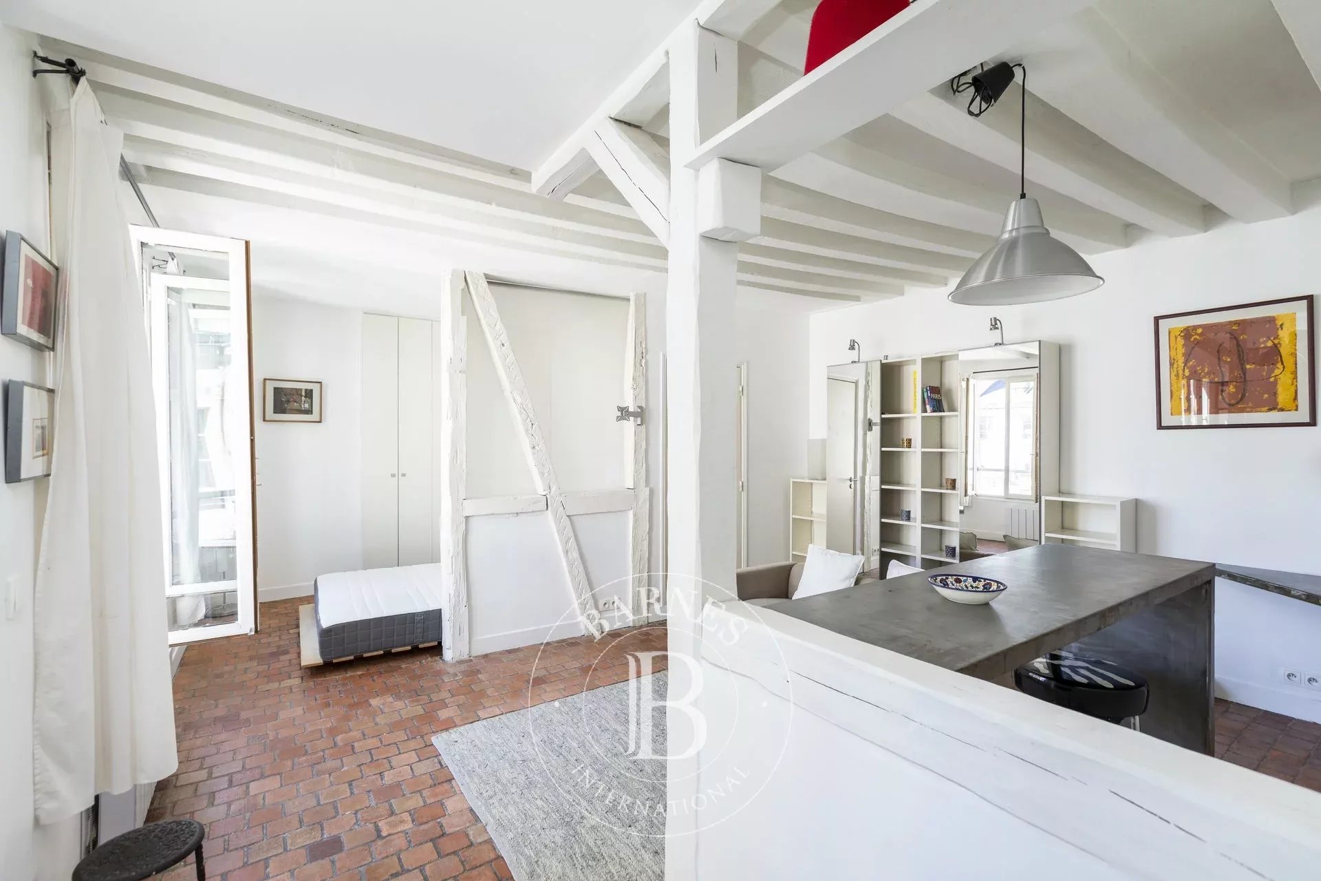 Daire Paris 3ème - picture 4