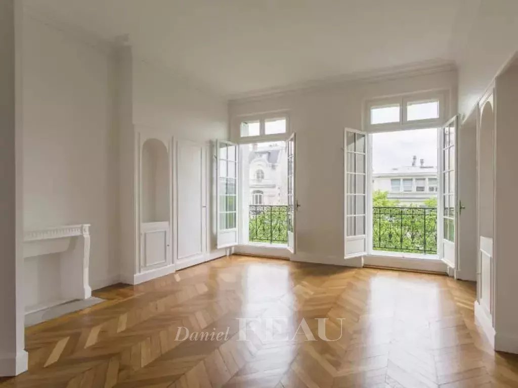 Rental Apartment Paris 16th