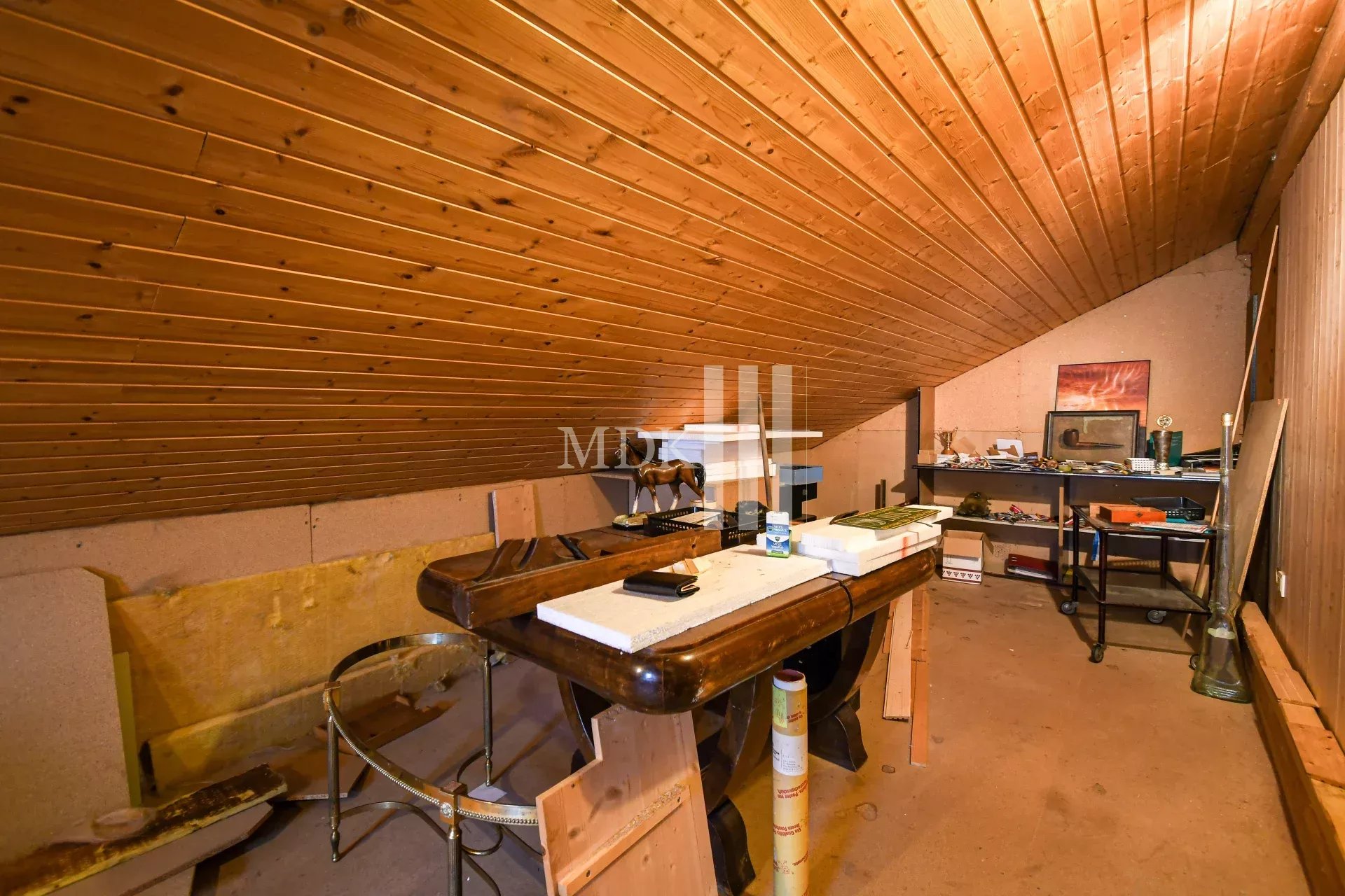 Ideal for renovation projects!