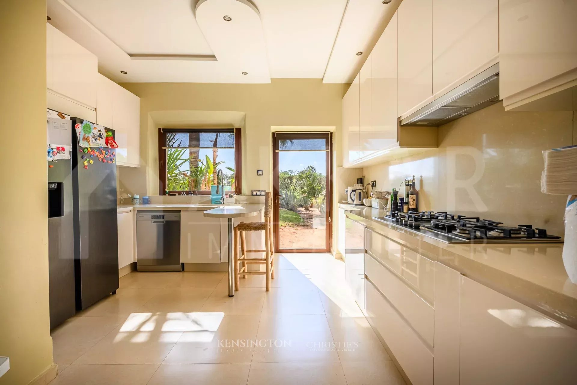 6 Bedroom Villa/Townhouse's Image 9