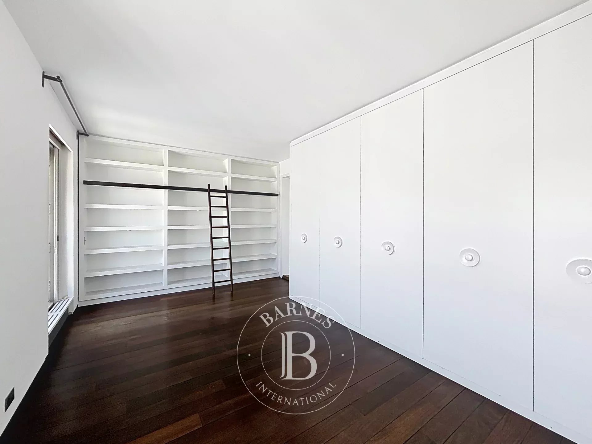 Paris  - Apartment 3 Bedrooms - picture 15