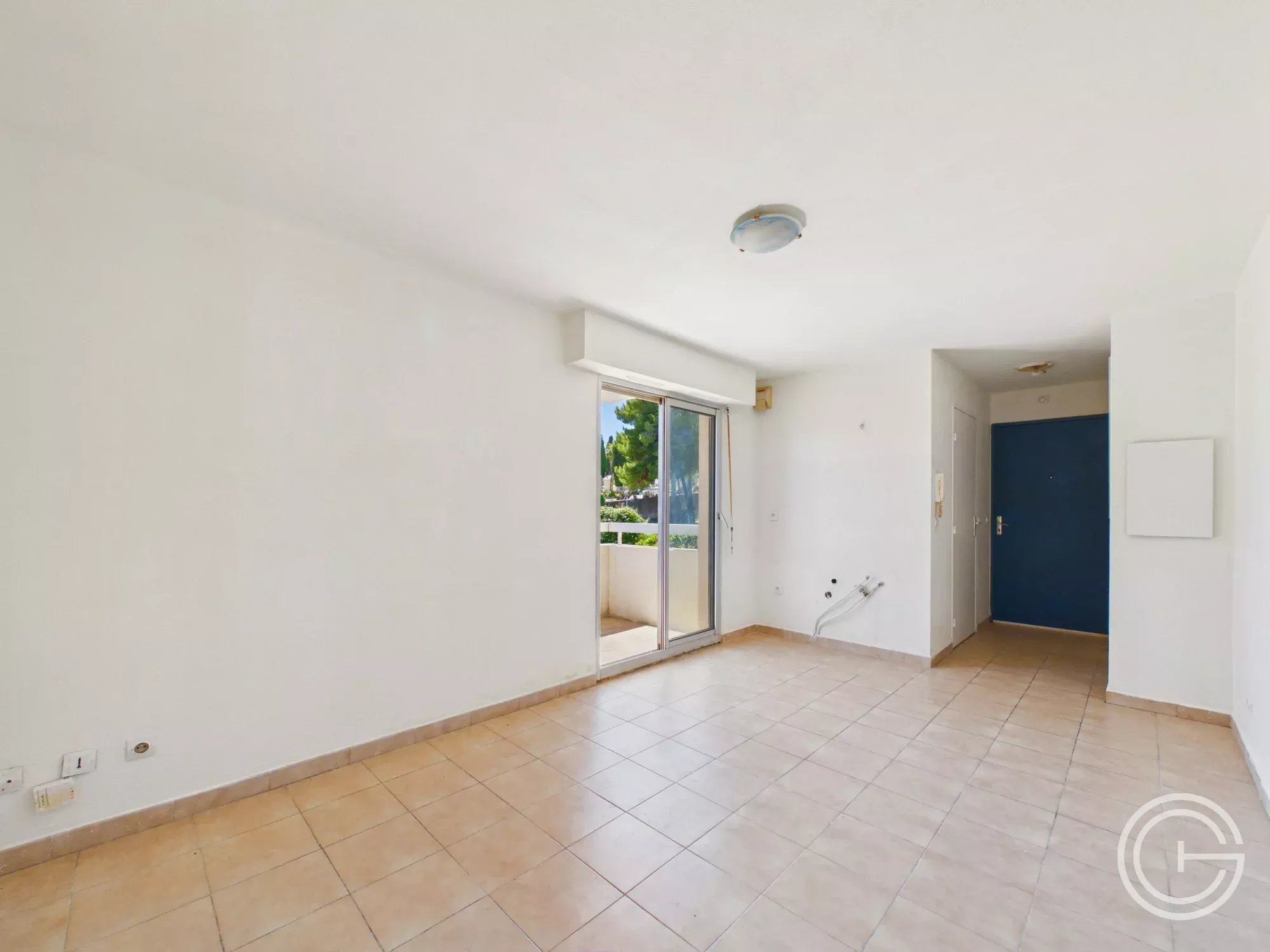 Appartement STUDIO - Av Ste Marguerite - NICE - Photo 3