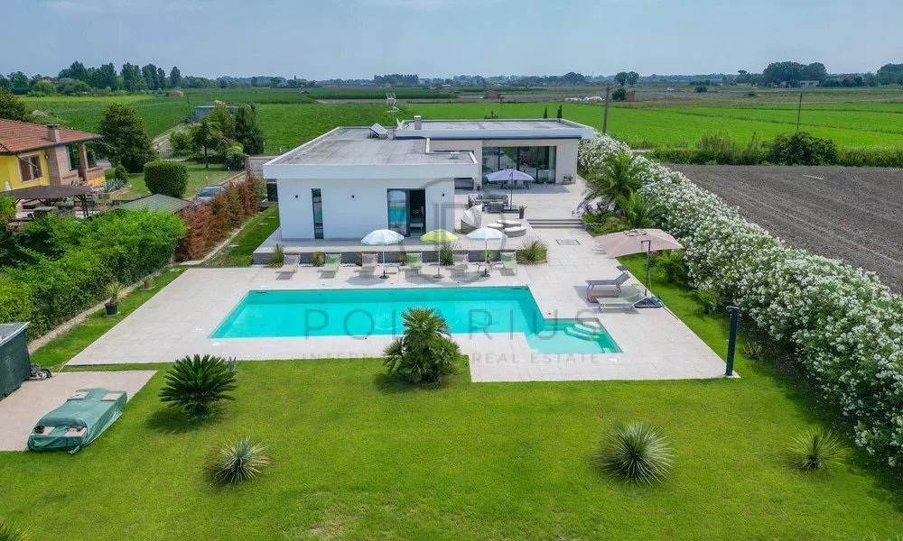 Superbe Villa Moderne De 5 Chambres Près De Venise